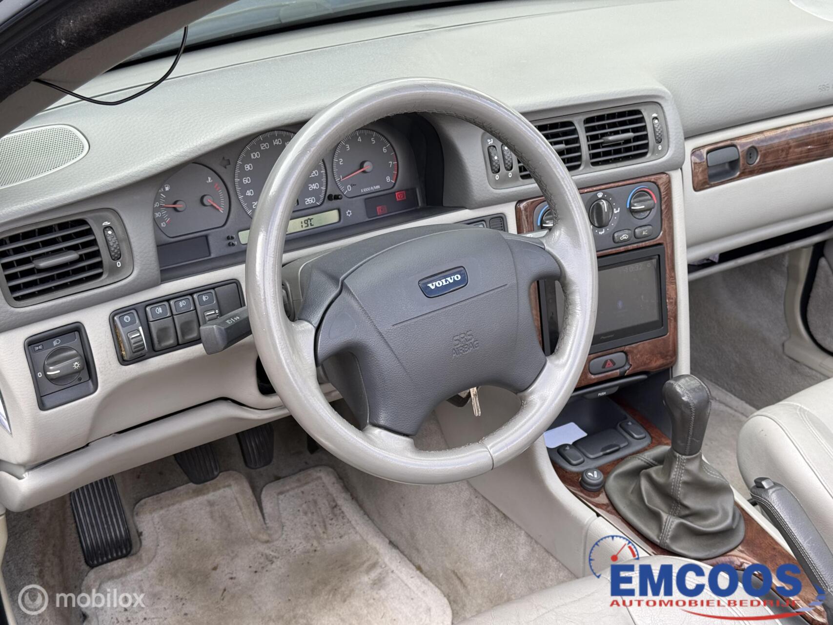 Foto van Volvo C70