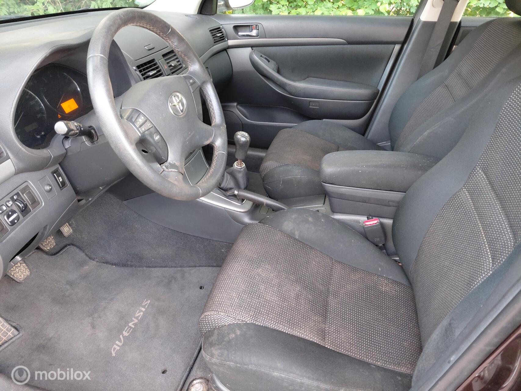 Foto van Toyota Toyota Avensis