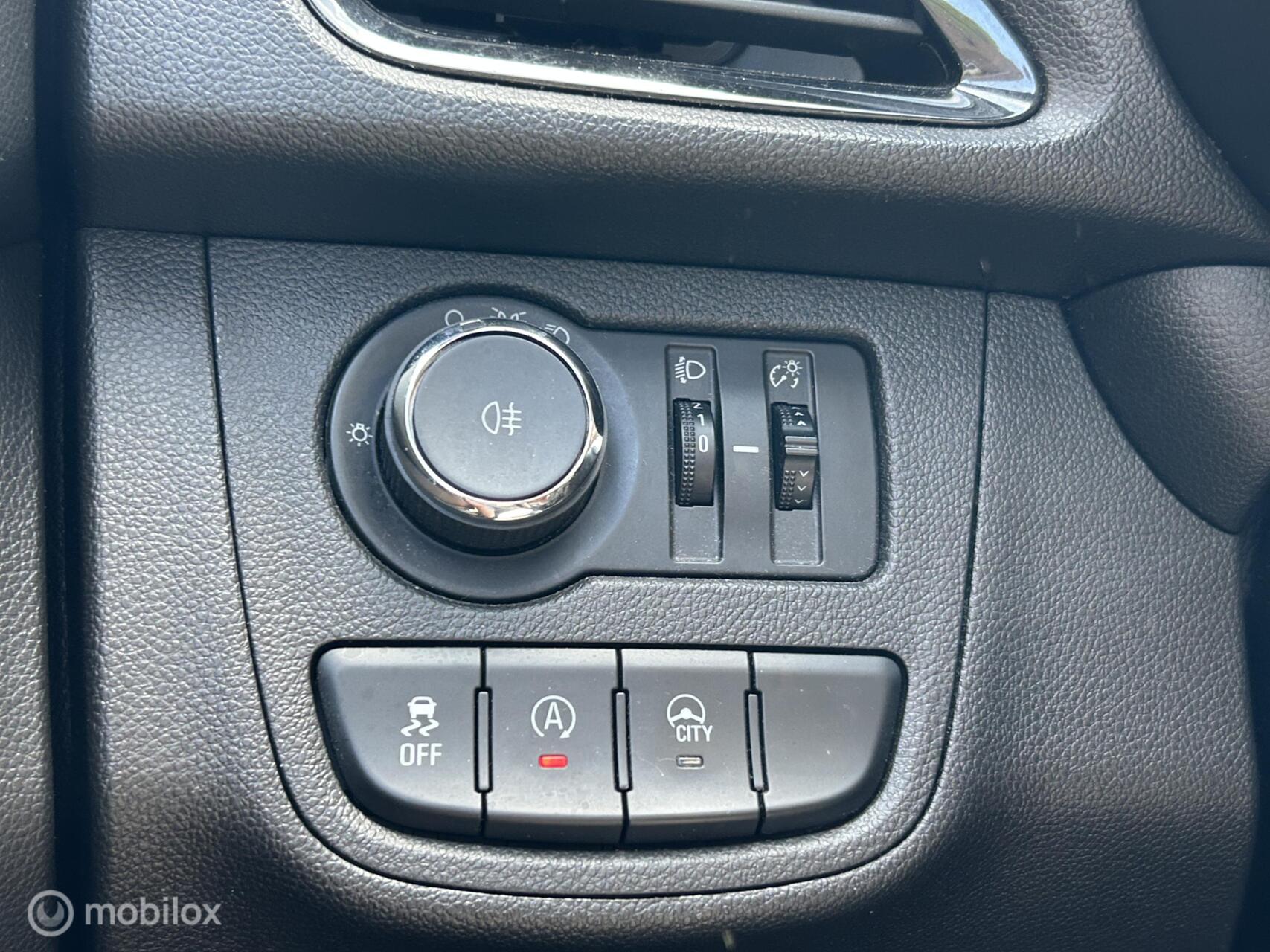 Foto van Opel Karl / Viva