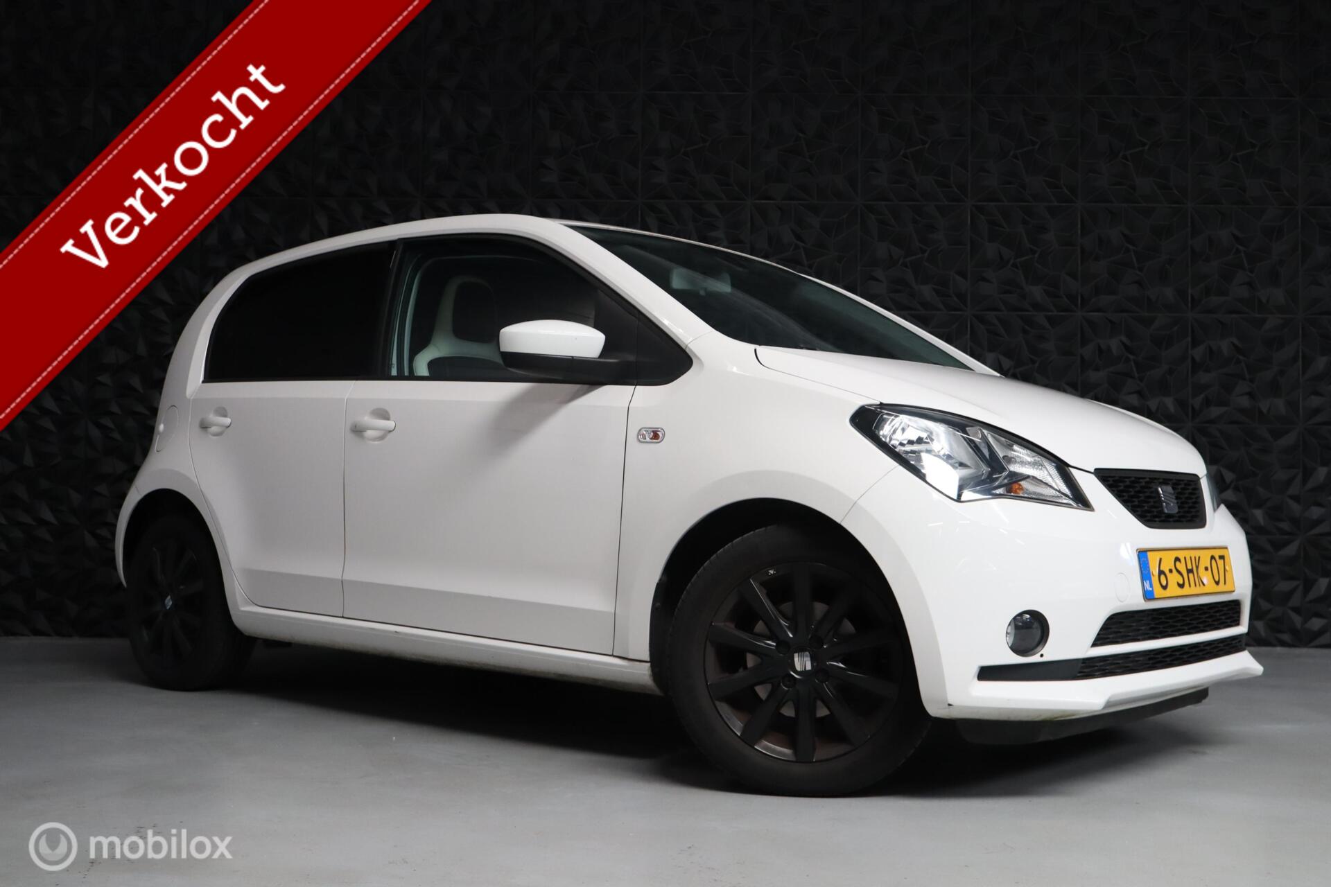 Seat Mii 1.0 Chill Out | Nav | BT | Airco | ESP 2013 - voorkant