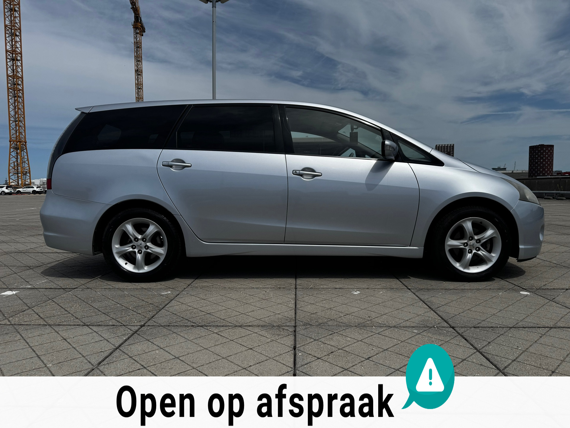 Foto van Mitsubishi Mitsubishi Grandis