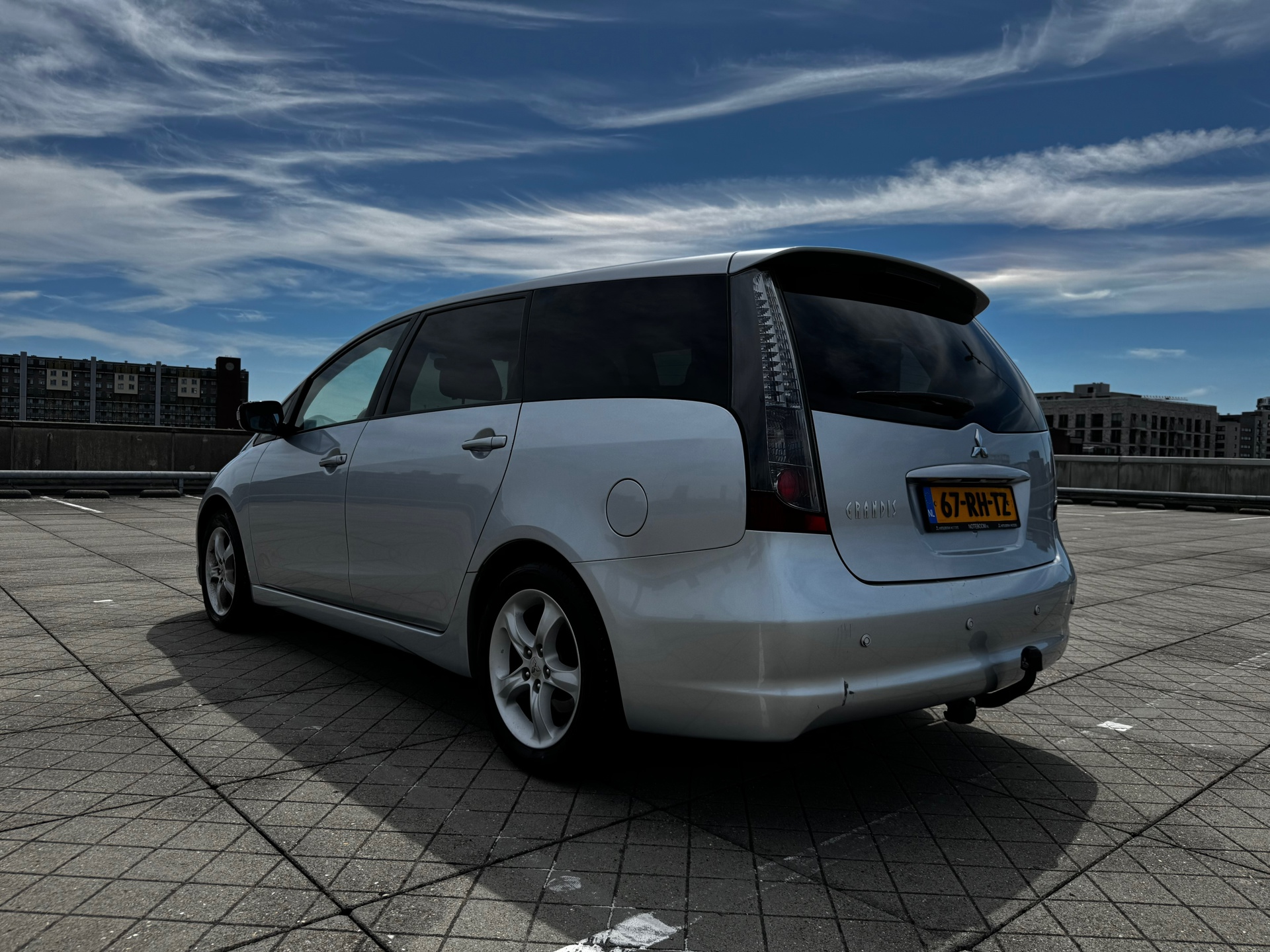 Foto van Mitsubishi Mitsubishi Grandis