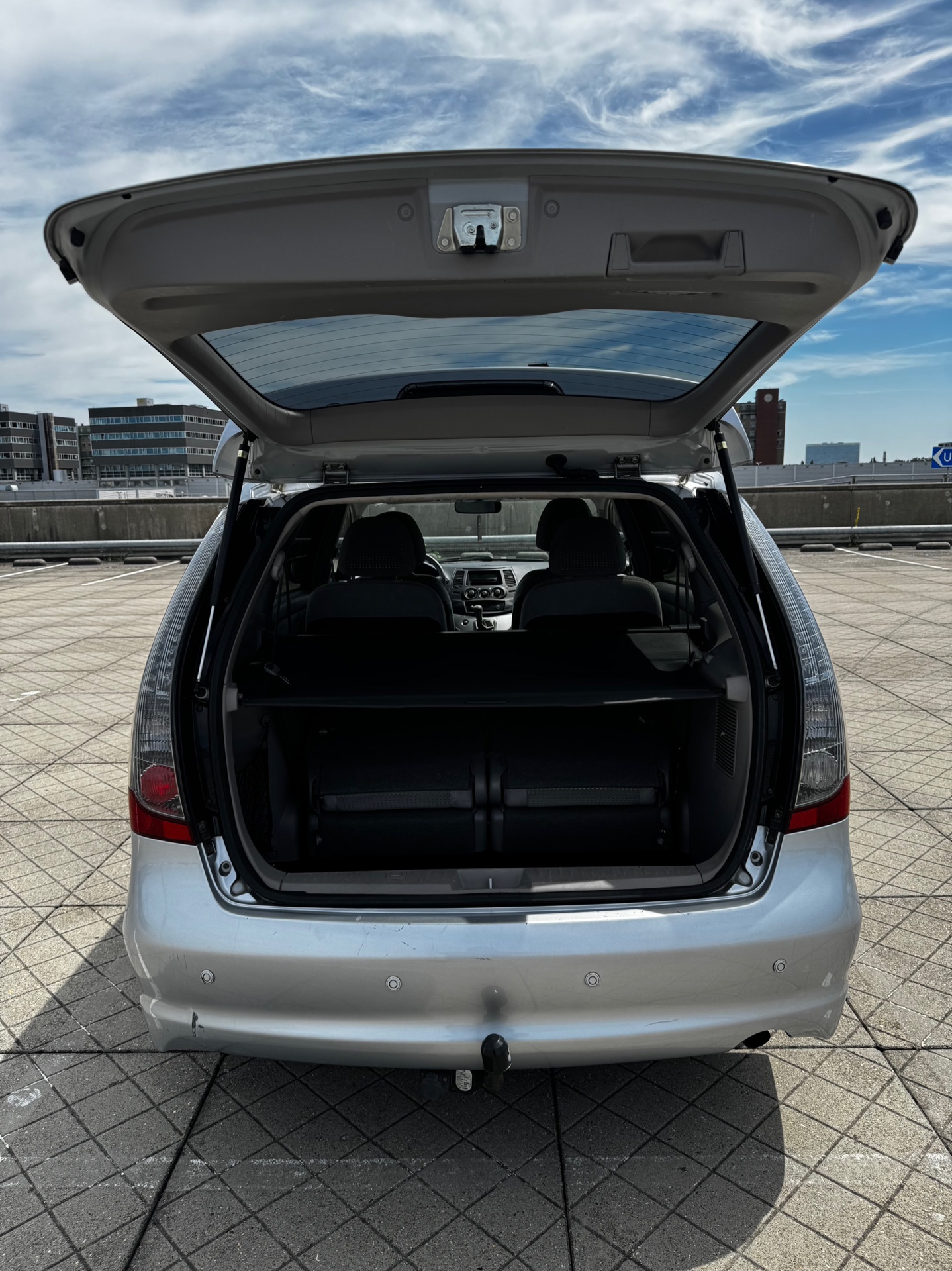 Foto van Mitsubishi Mitsubishi Grandis