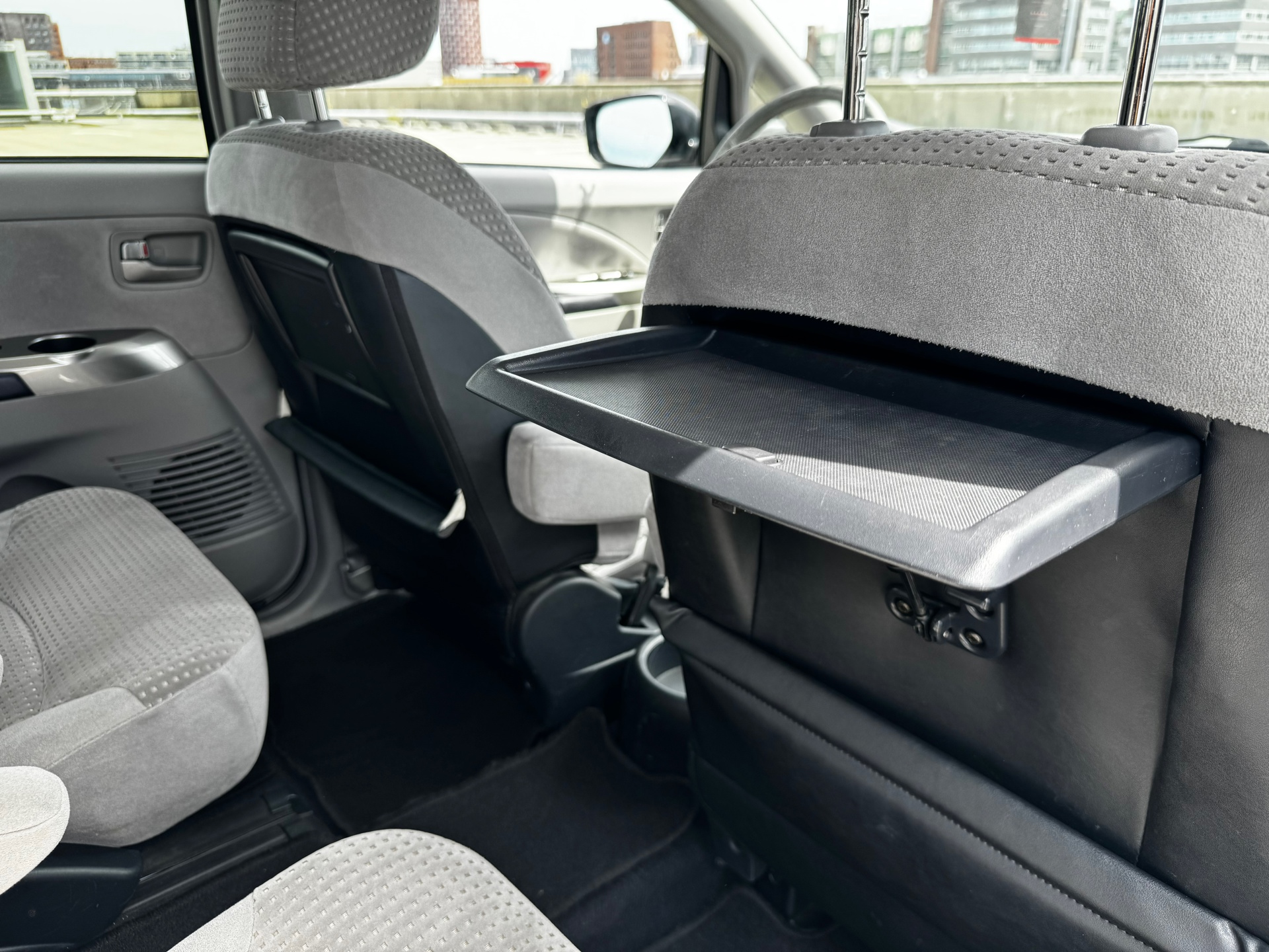 Foto van Mitsubishi Mitsubishi Grandis