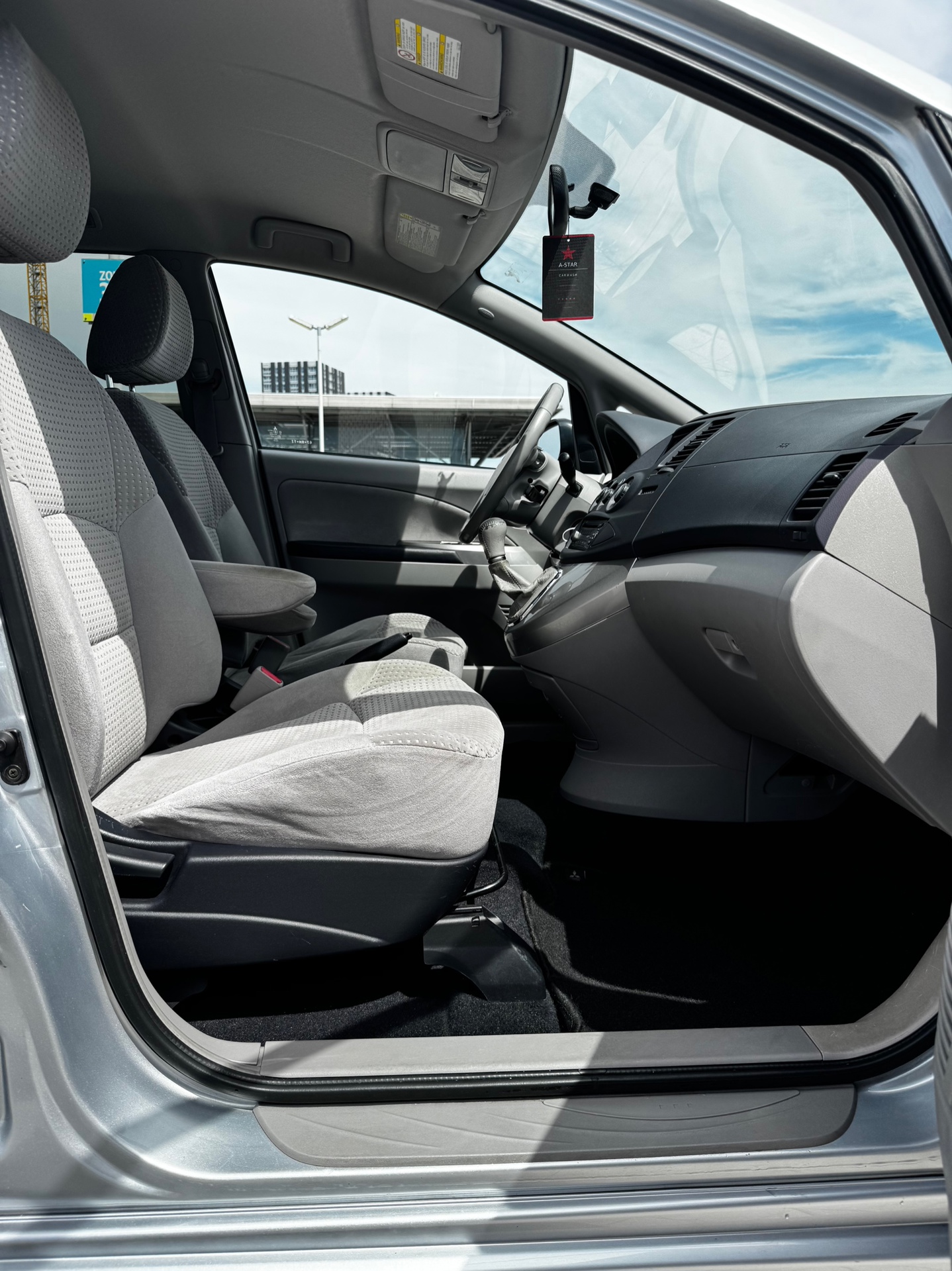 Foto van Mitsubishi Mitsubishi Grandis