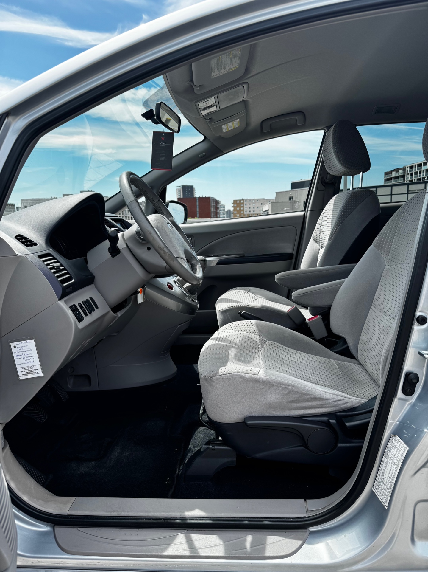 Foto van Mitsubishi Mitsubishi Grandis