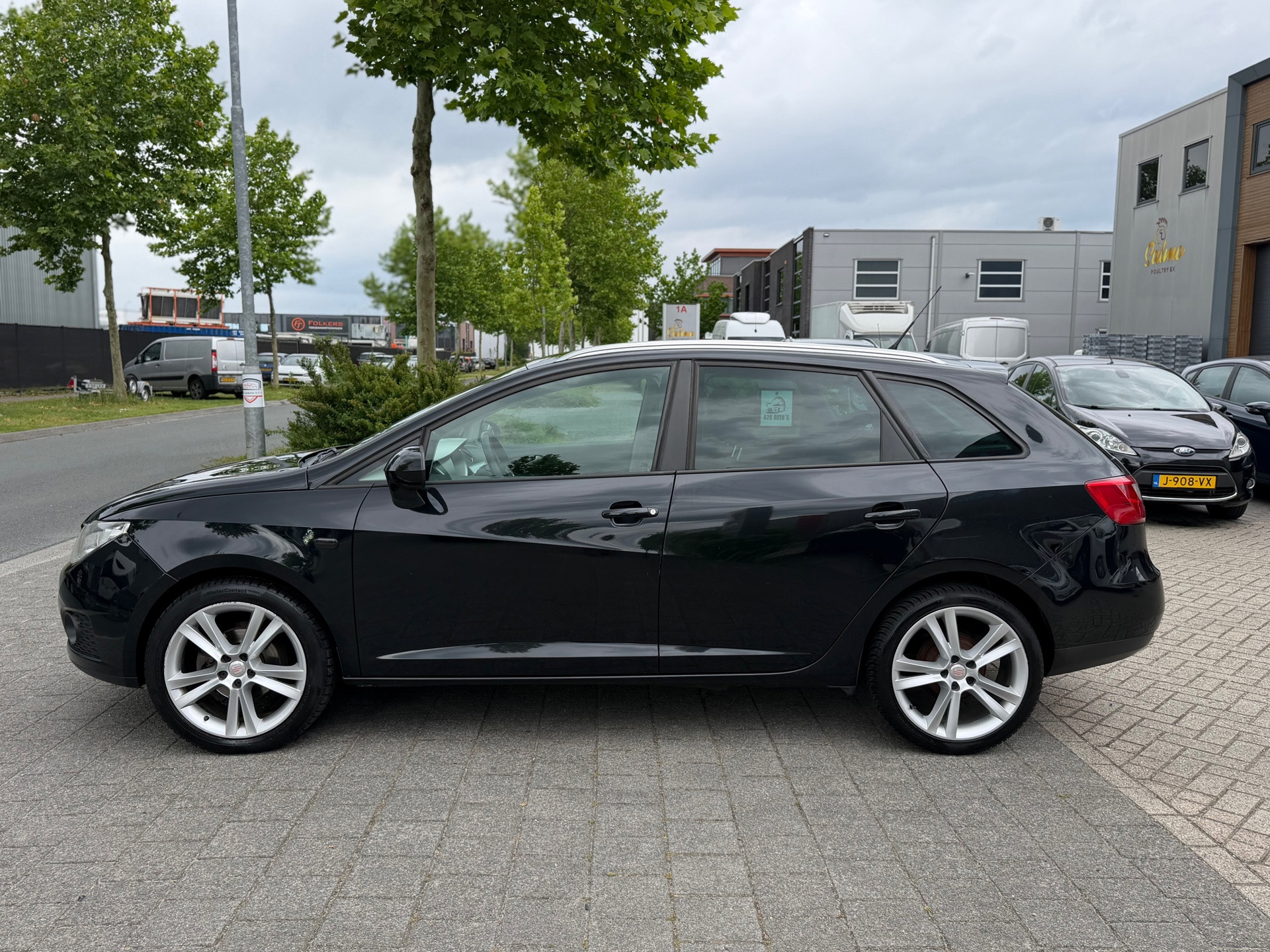 Foto van Seat Ibiza ST
