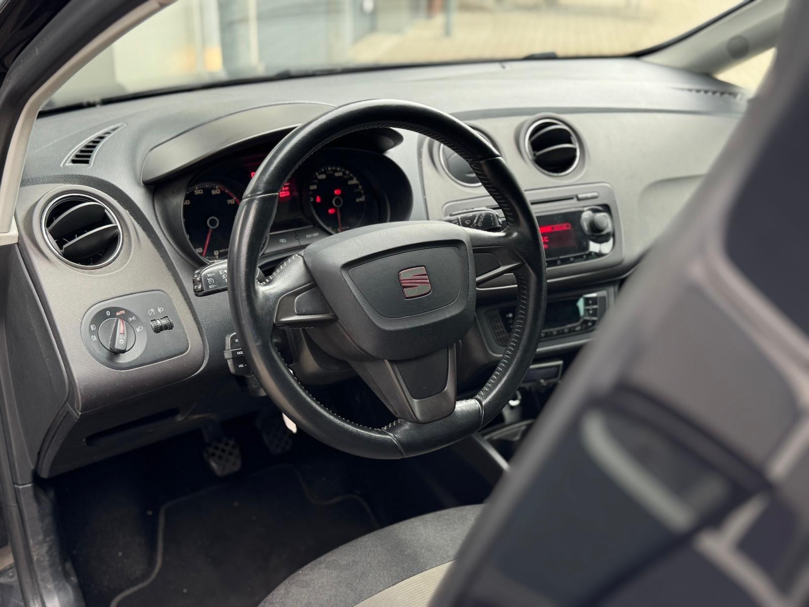 Foto van Seat Ibiza ST