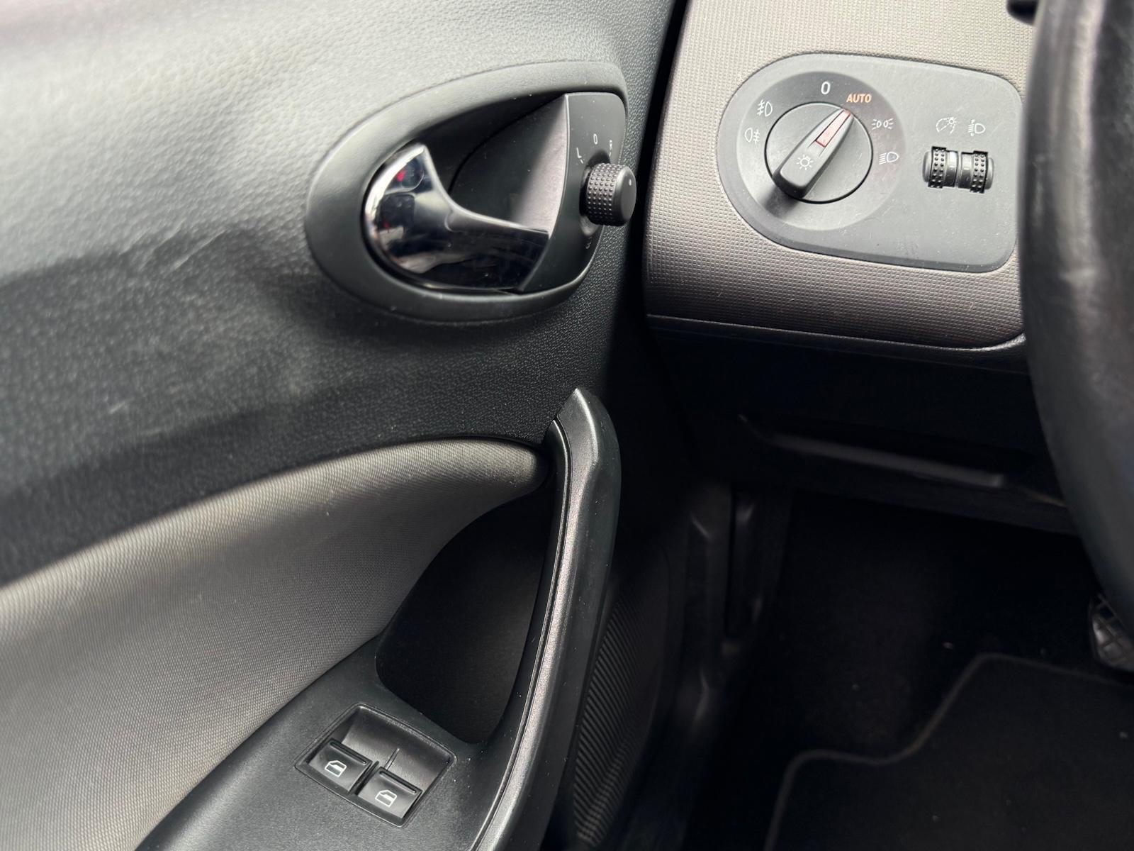 Foto van Seat Ibiza ST