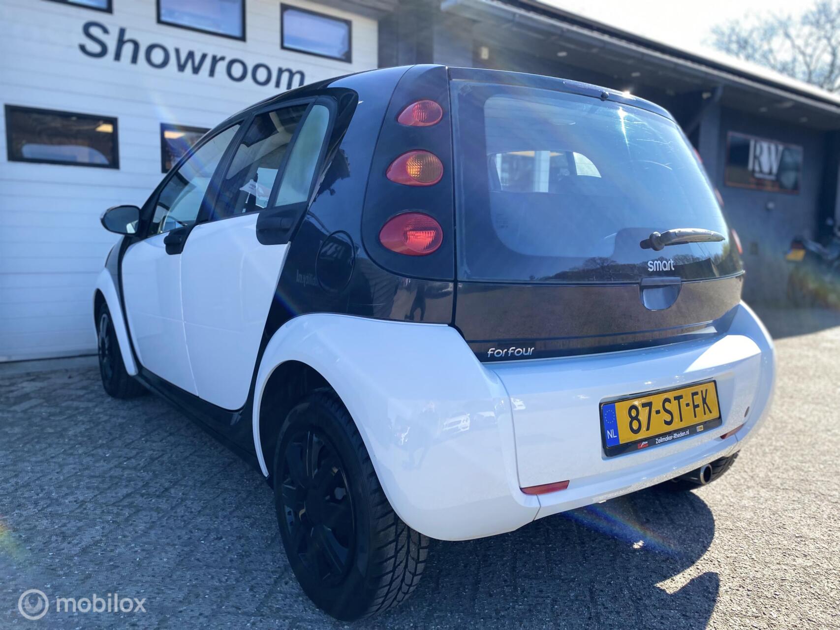 Foto van Smart Forfour 1.0