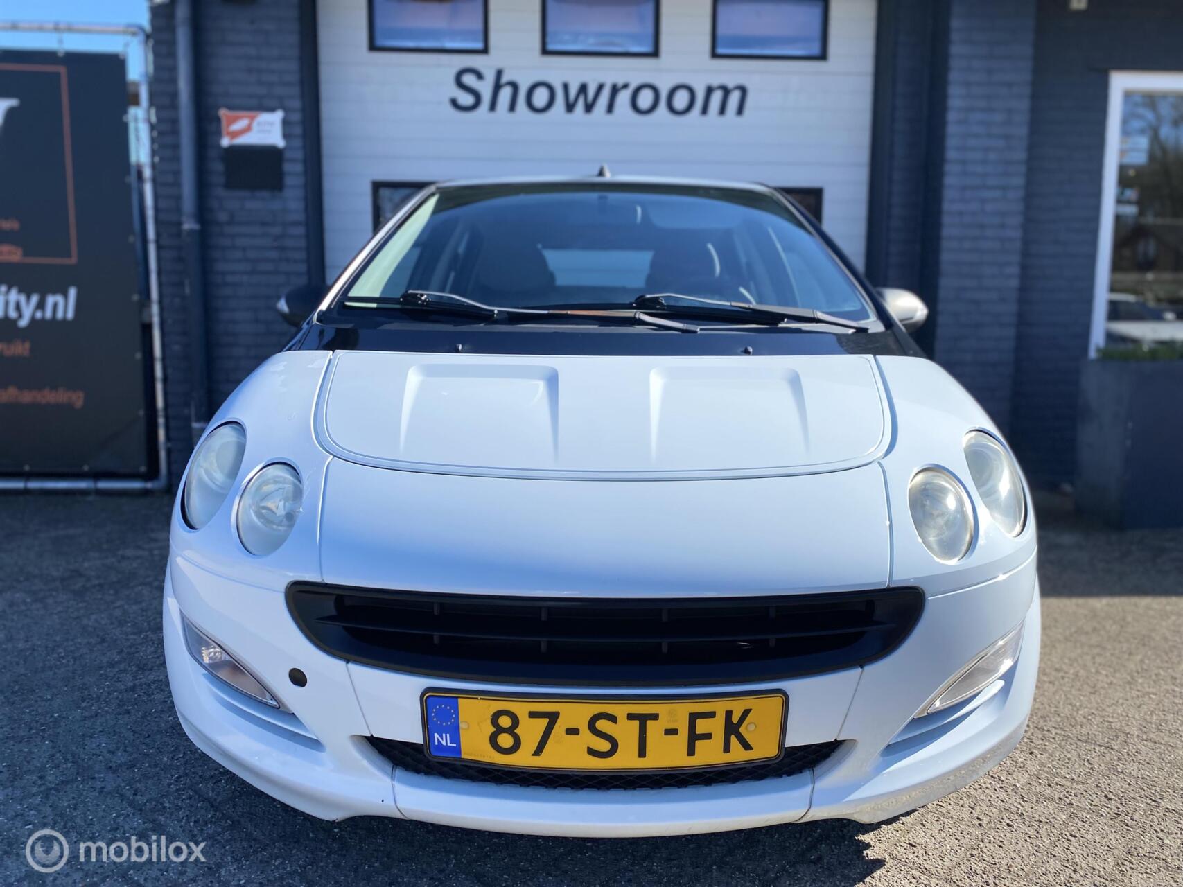 Foto van Smart Forfour 1.0
