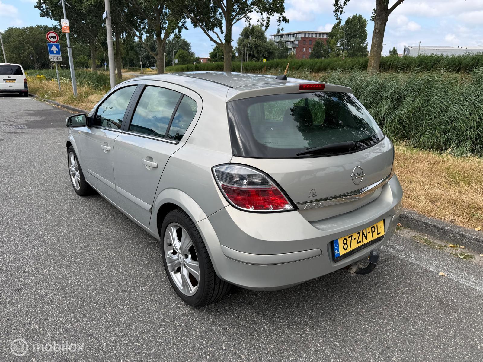 Foto van Opel Astra
