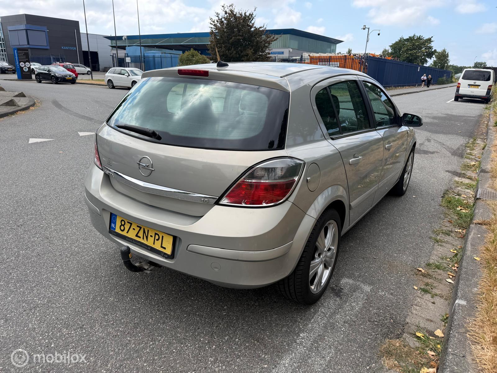 Foto van Opel Astra