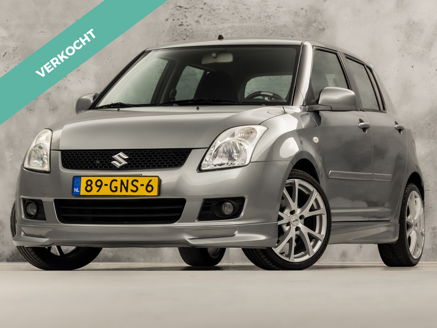 Suzuki Swift 1.3 Bandit 2008 - voorkant