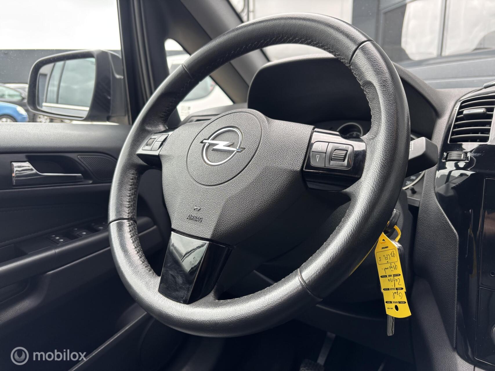 Foto van Opel Zafira