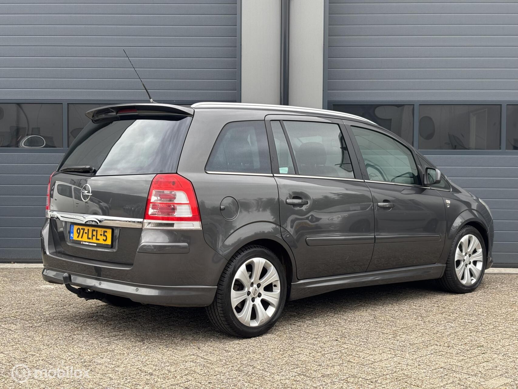 Foto van Opel Zafira