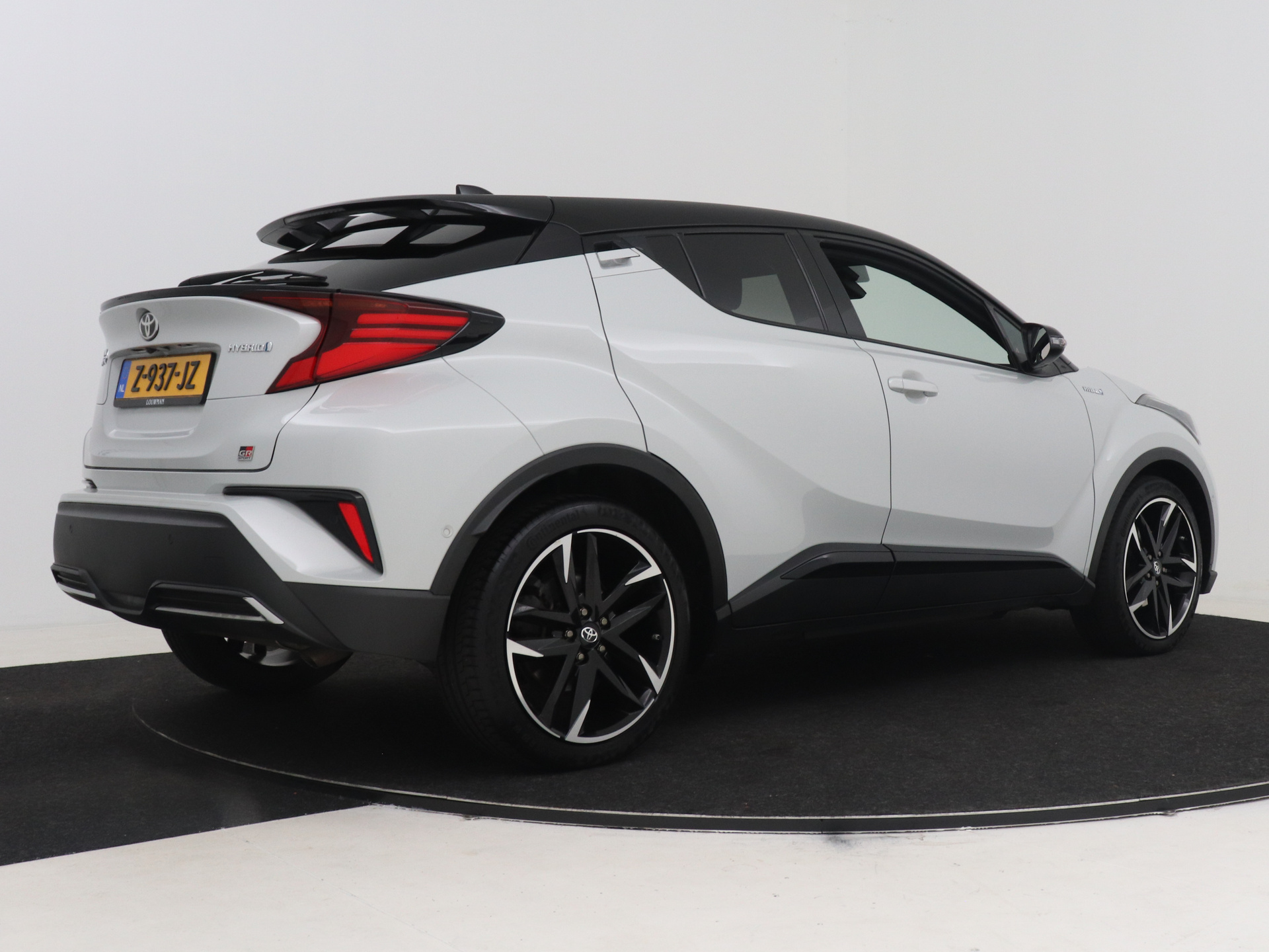 Foto van Toyota Toyota C-hr