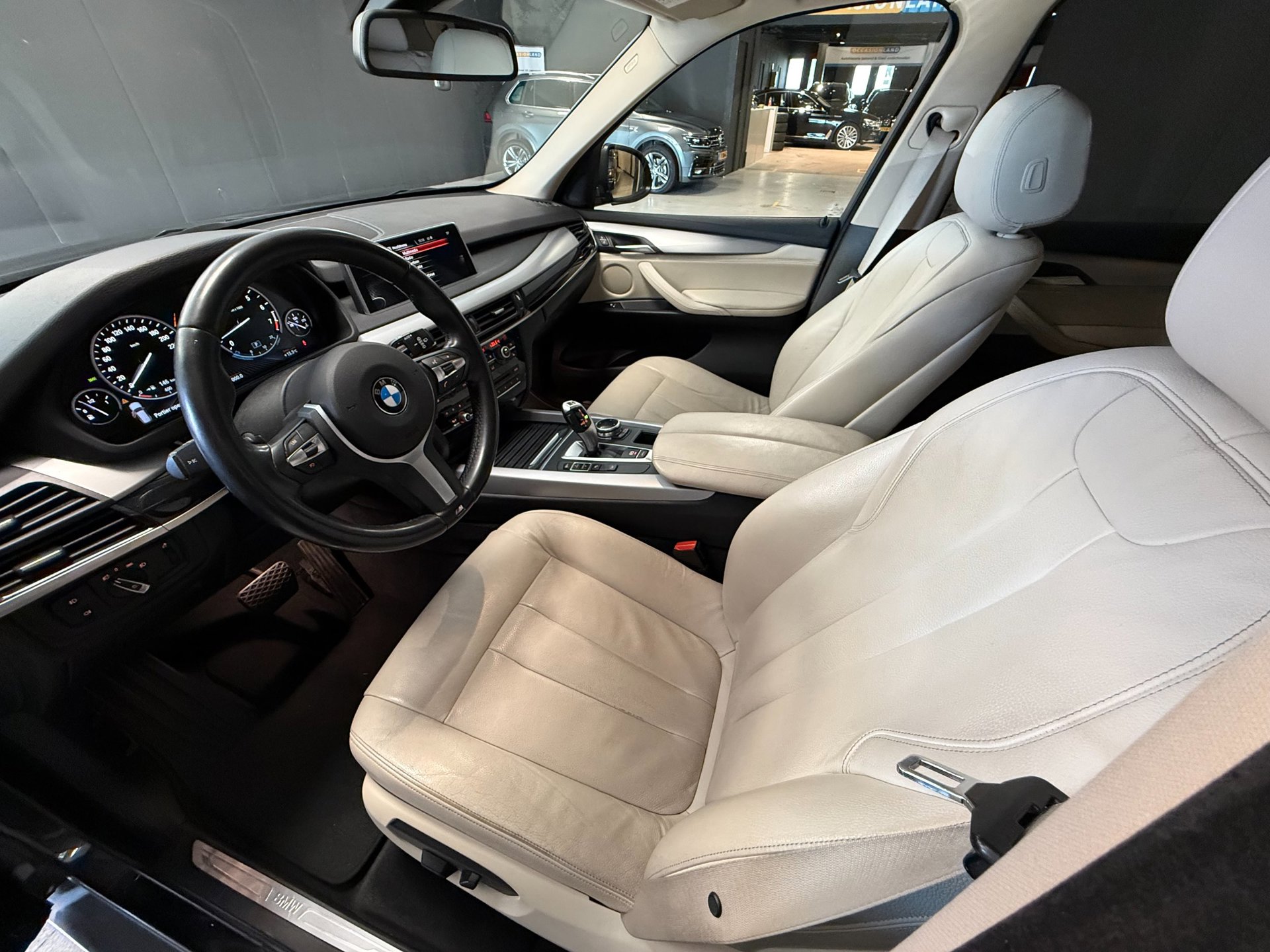 Foto van BMW X5 Xdrive35i