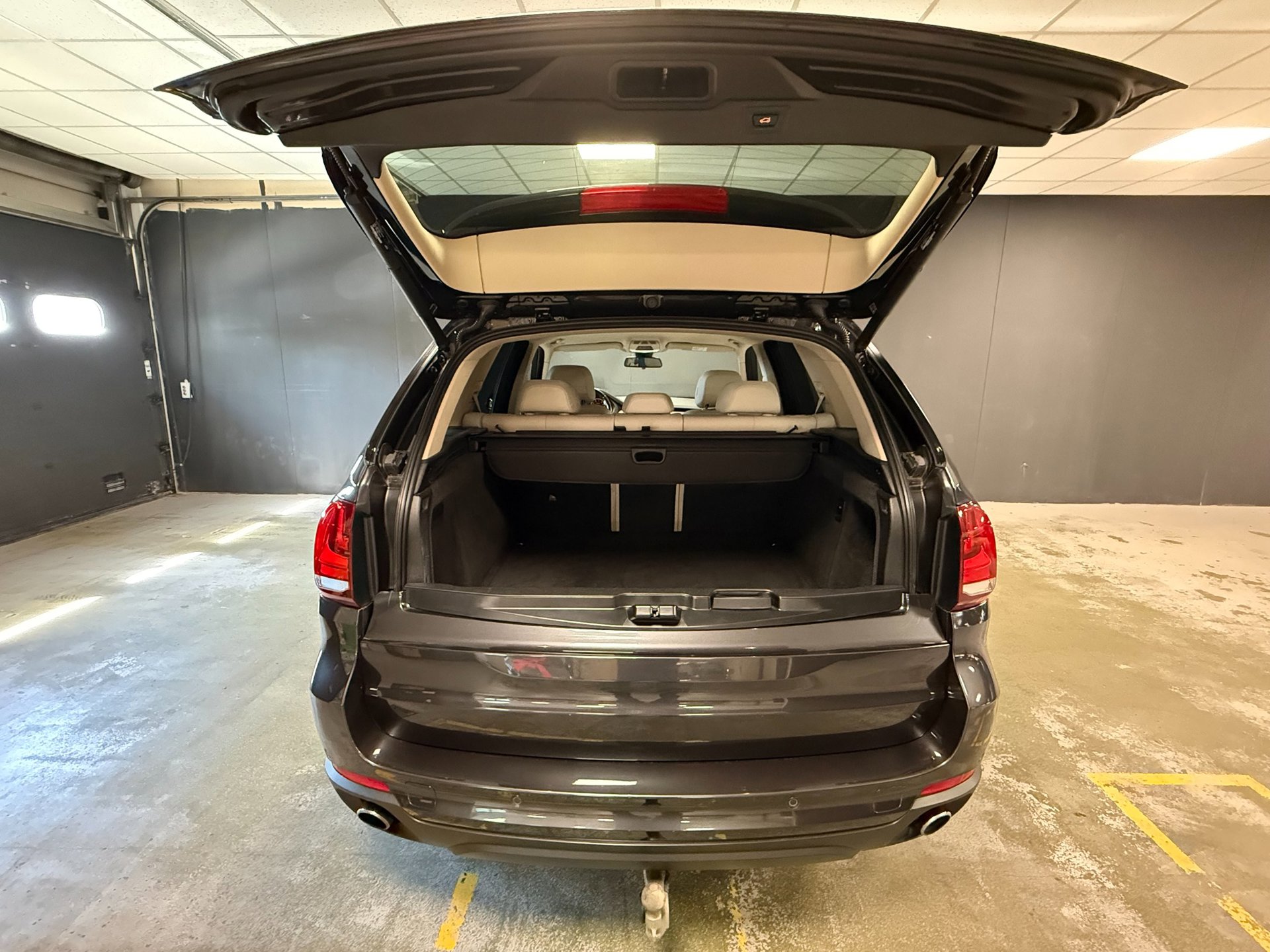 Foto van BMW X5 Xdrive35i