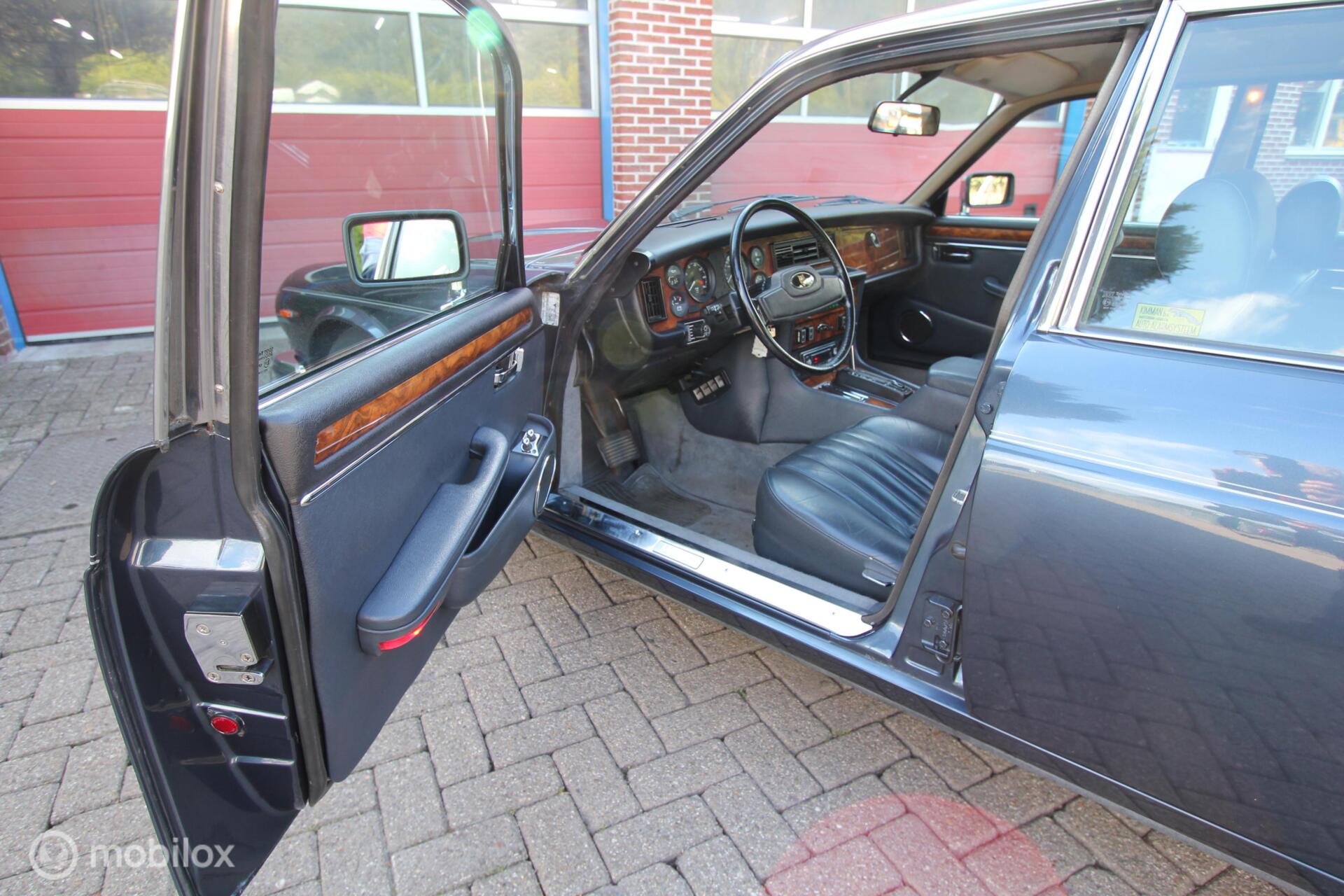Foto van Jaguar XJ