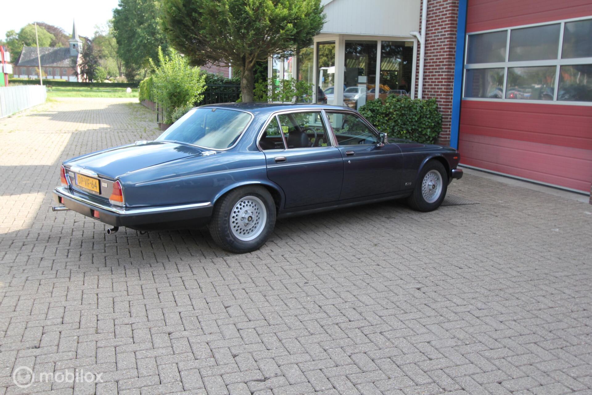 Foto van Jaguar XJ