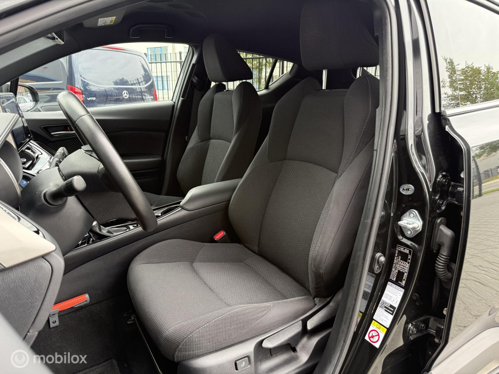 Foto van Toyota Toyota C-hr