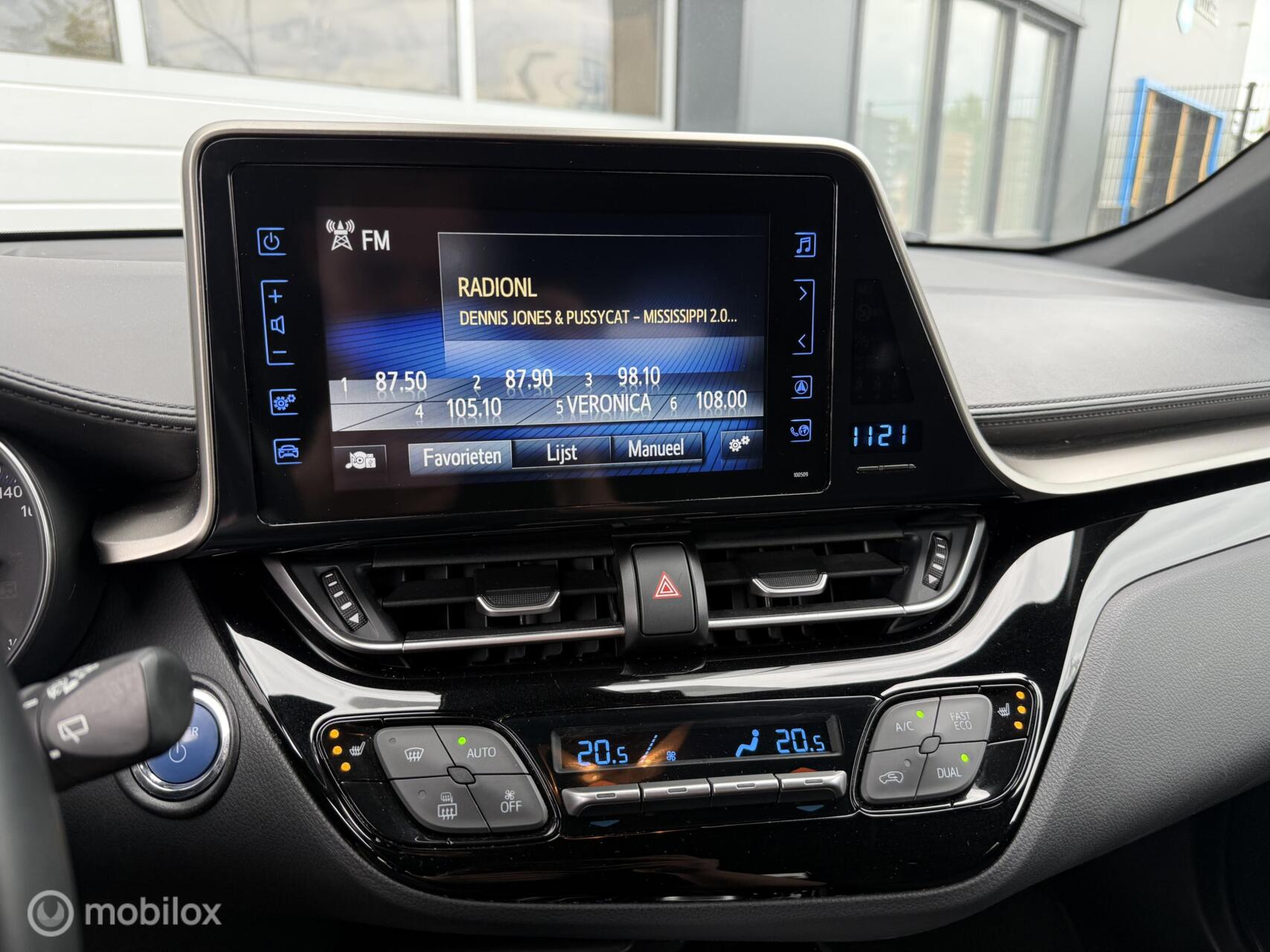Foto van Toyota Toyota C-hr