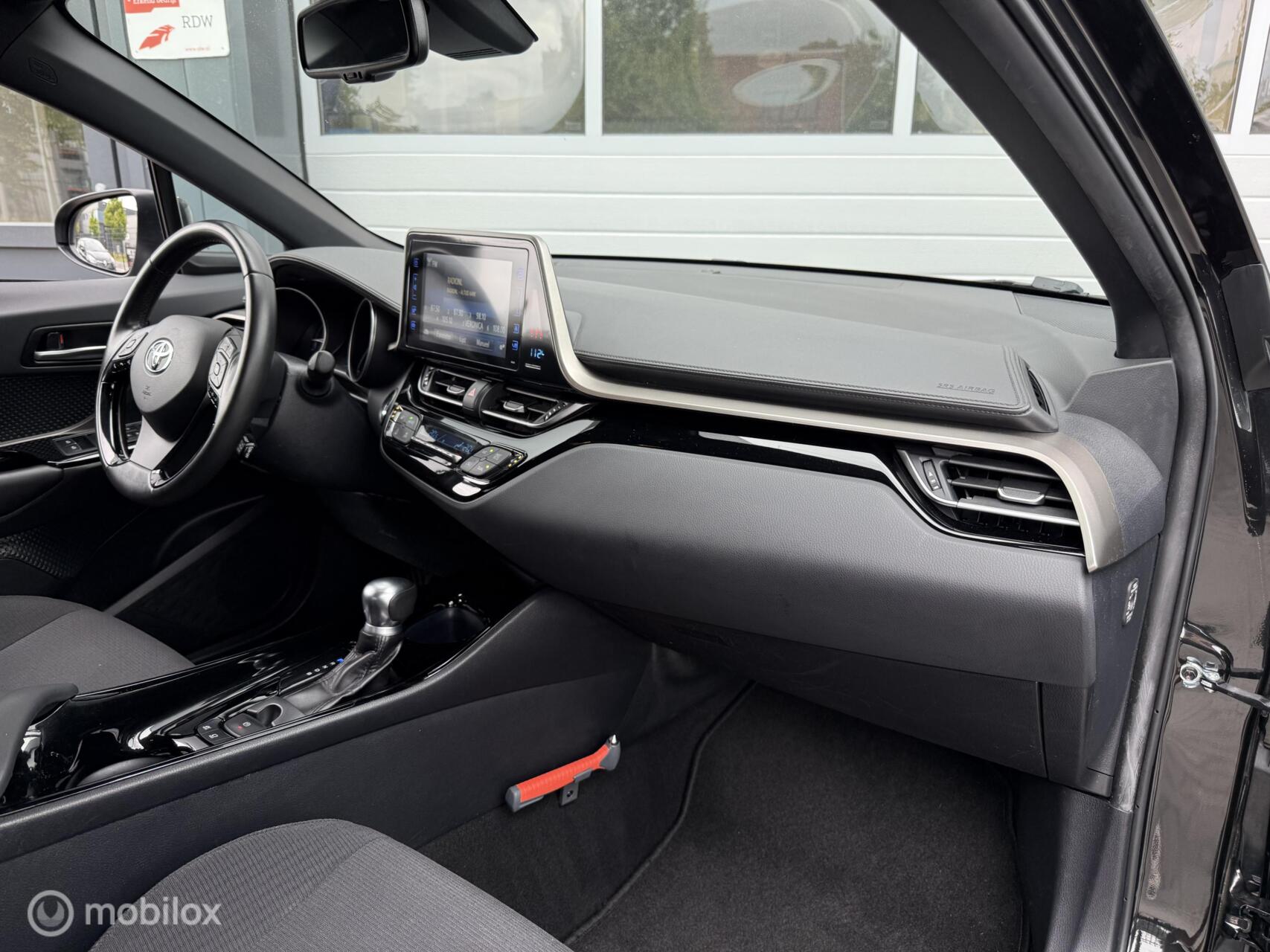 Foto van Toyota Toyota C-hr