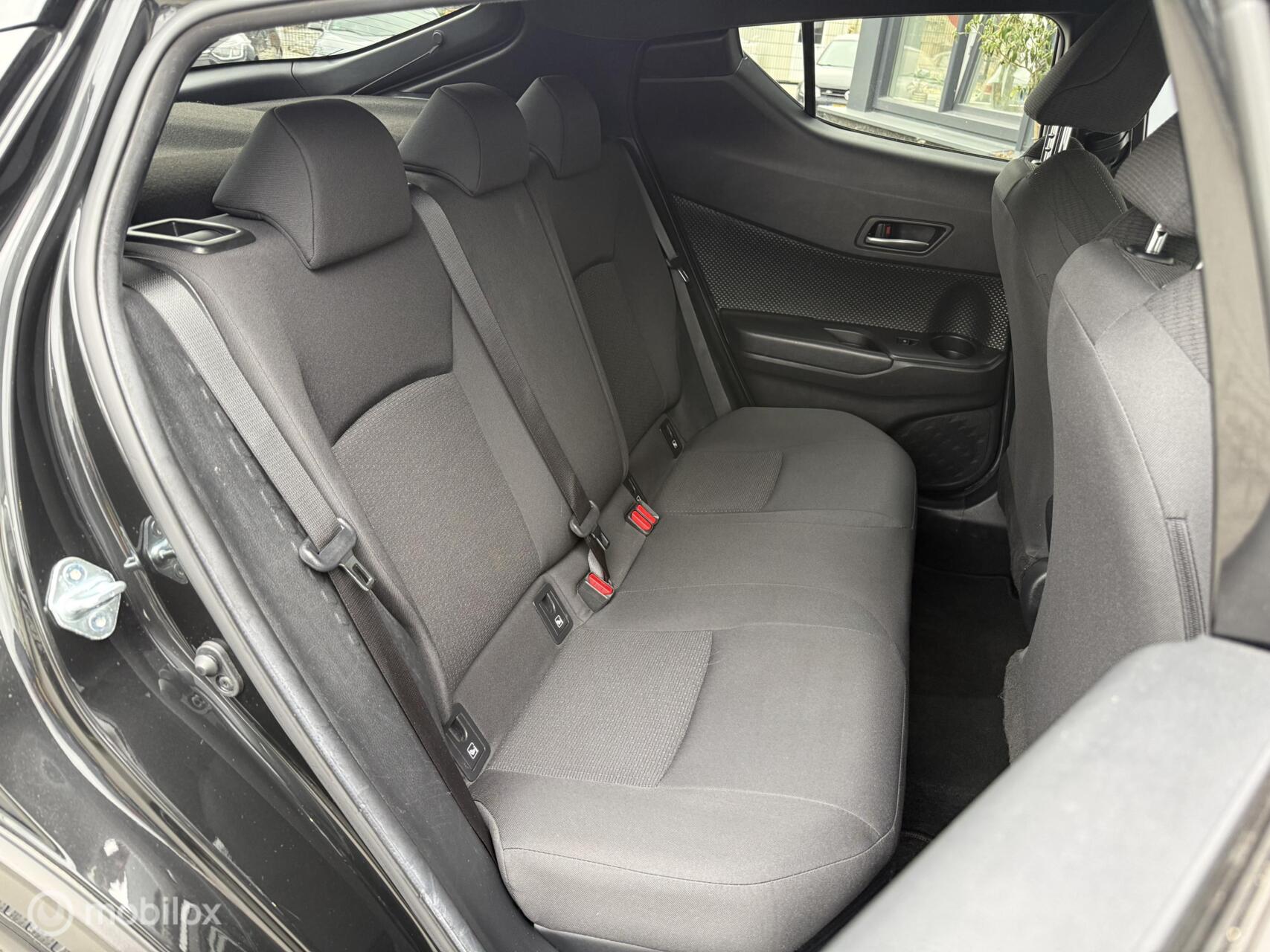 Foto van Toyota Toyota C-hr