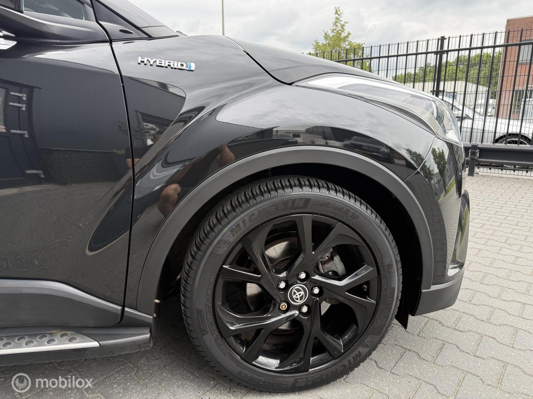 Foto van Toyota Toyota C-hr