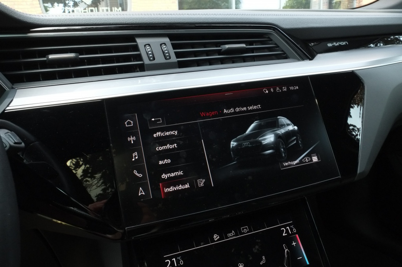 Foto van Audi E-tron 50