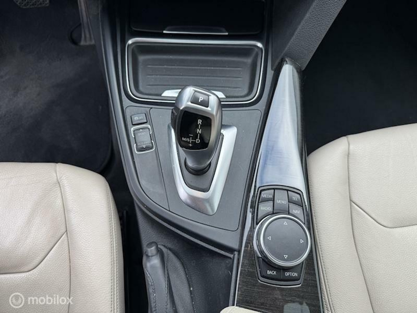 Foto van BMW 320i