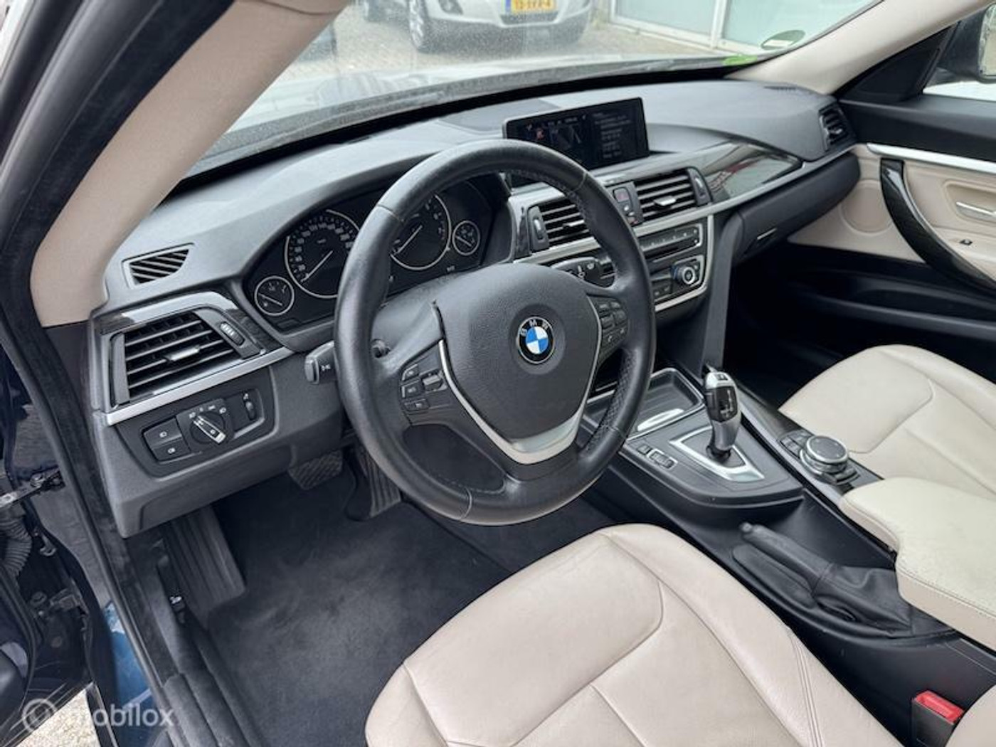 Foto van BMW 320i