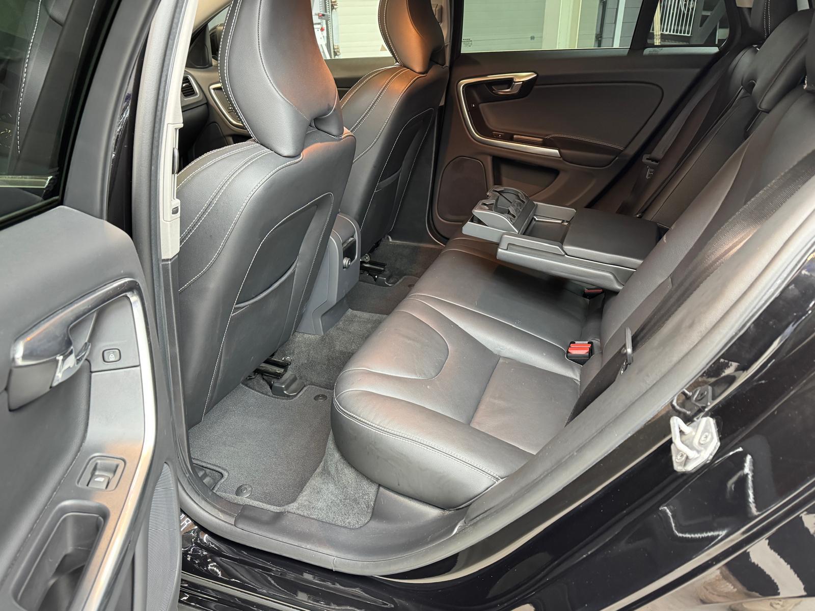 Foto van Volvo V60 Twin Engine