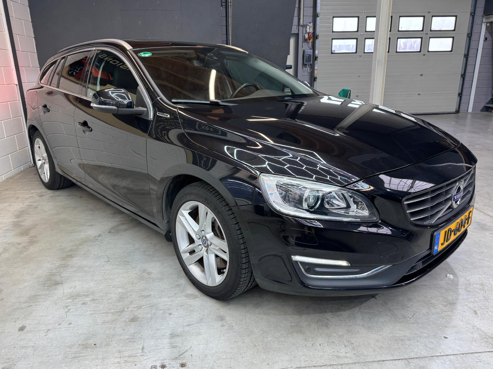 Foto van Volvo V60 Twin Engine