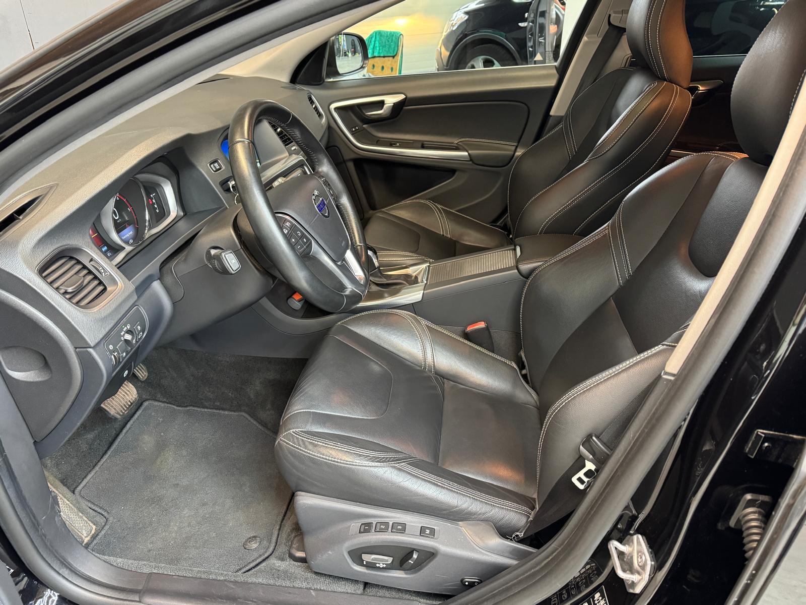 Foto van Volvo V60 Twin Engine