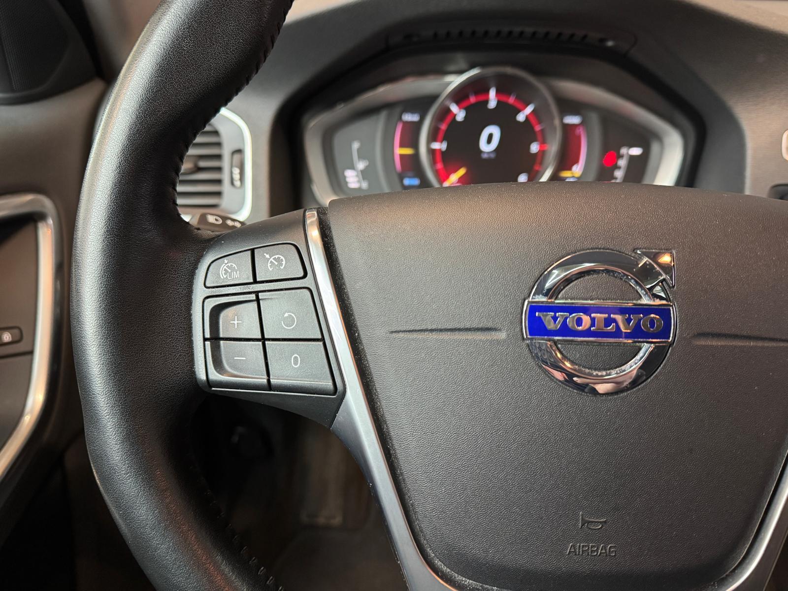 Foto van Volvo V60 Twin Engine