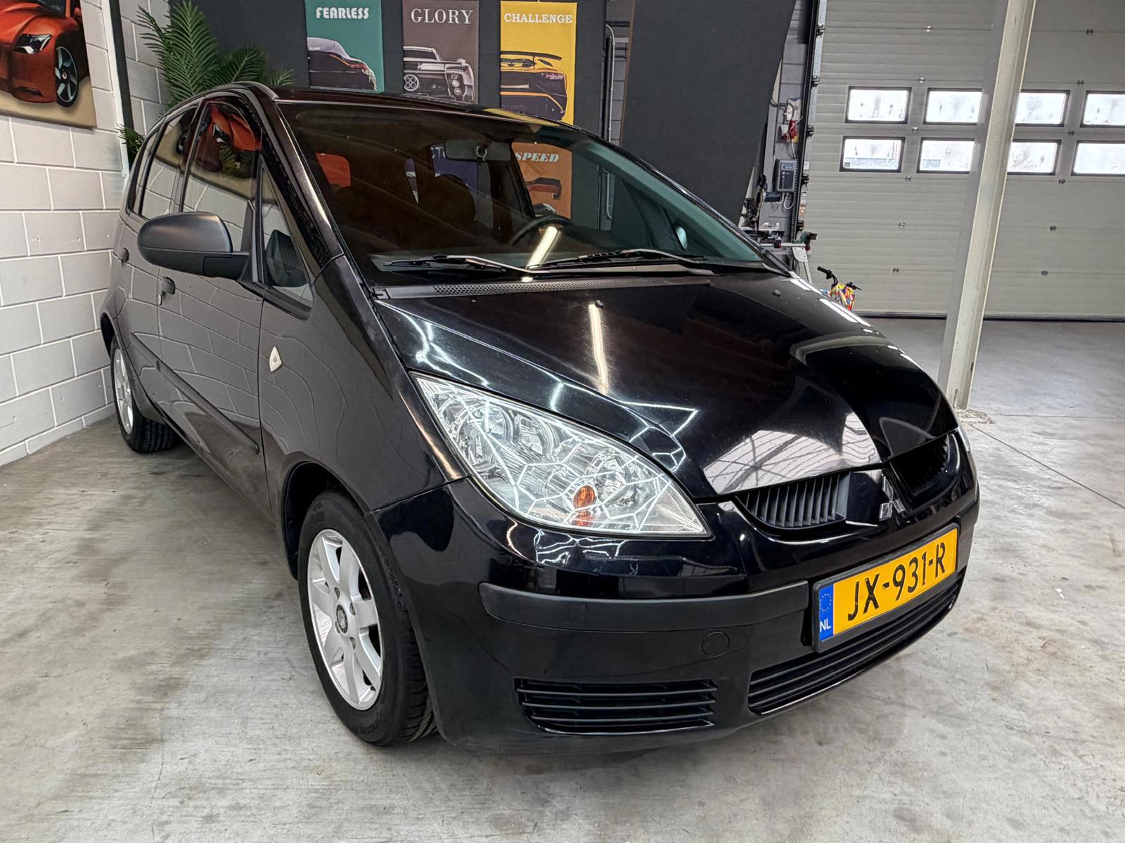 Foto van Mitsubishi Colt