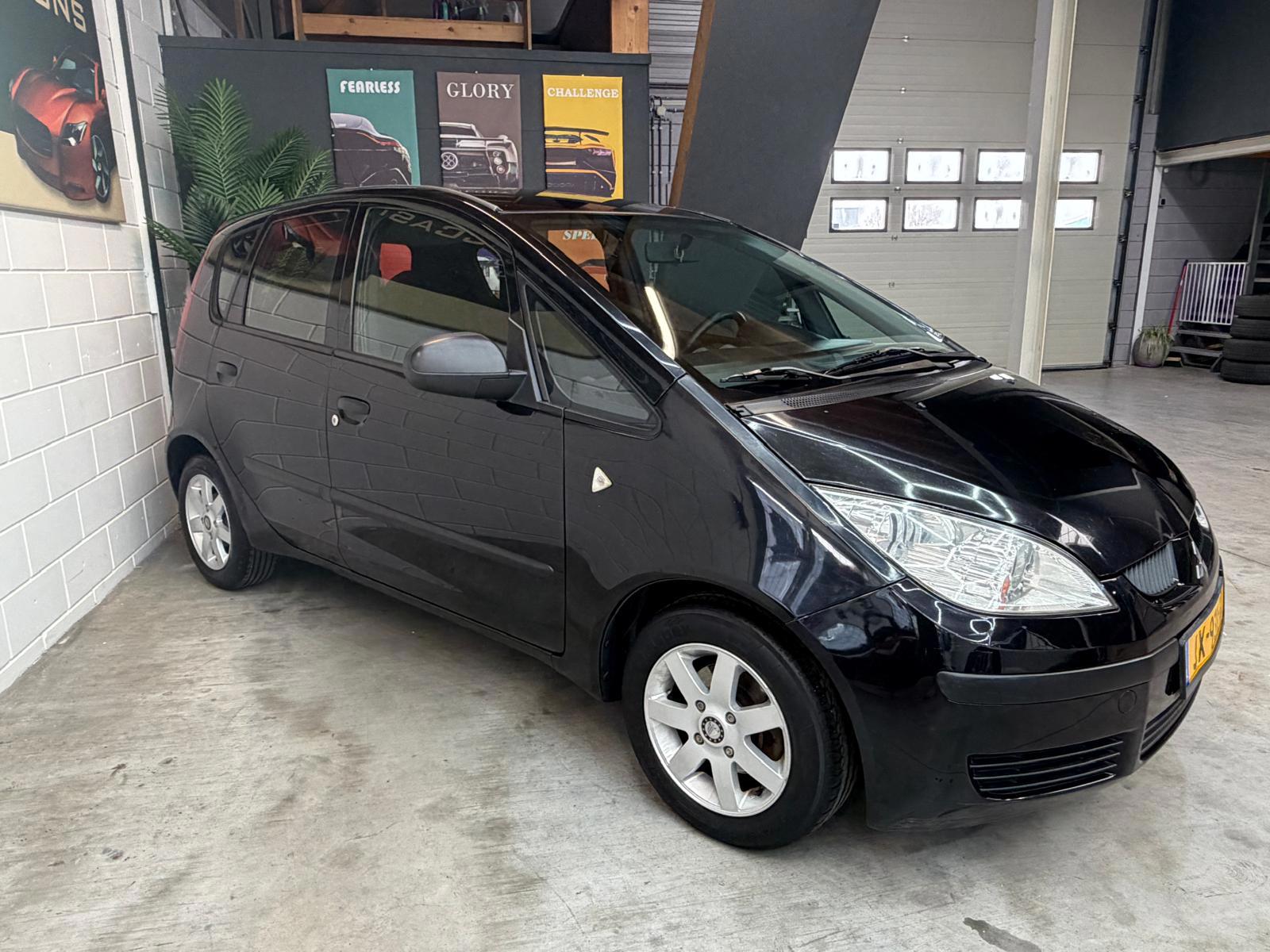 Foto van Mitsubishi Colt