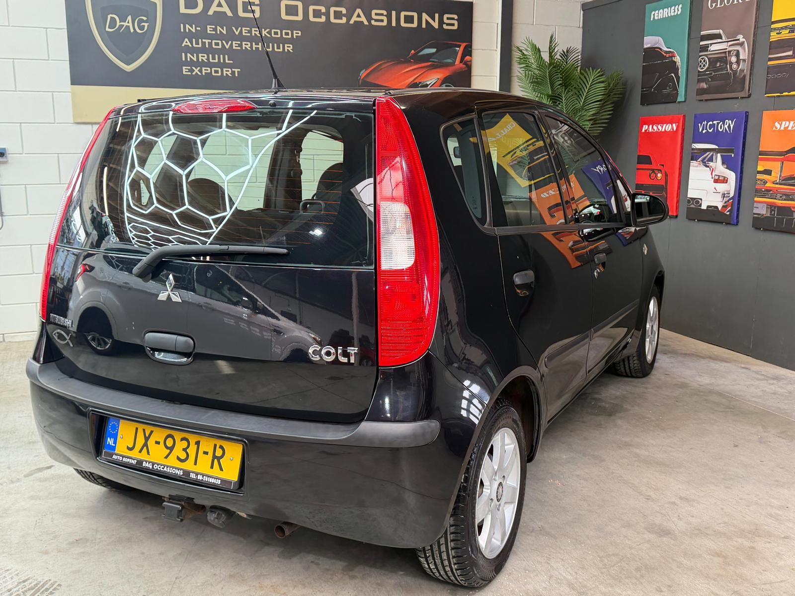Foto van Mitsubishi Colt