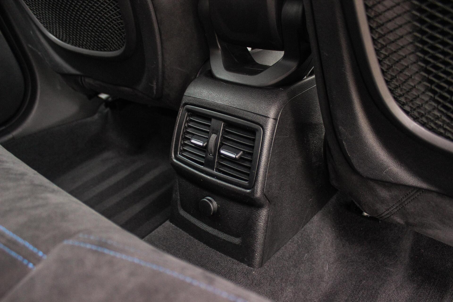 Foto van BMW X1 Xdrive18d