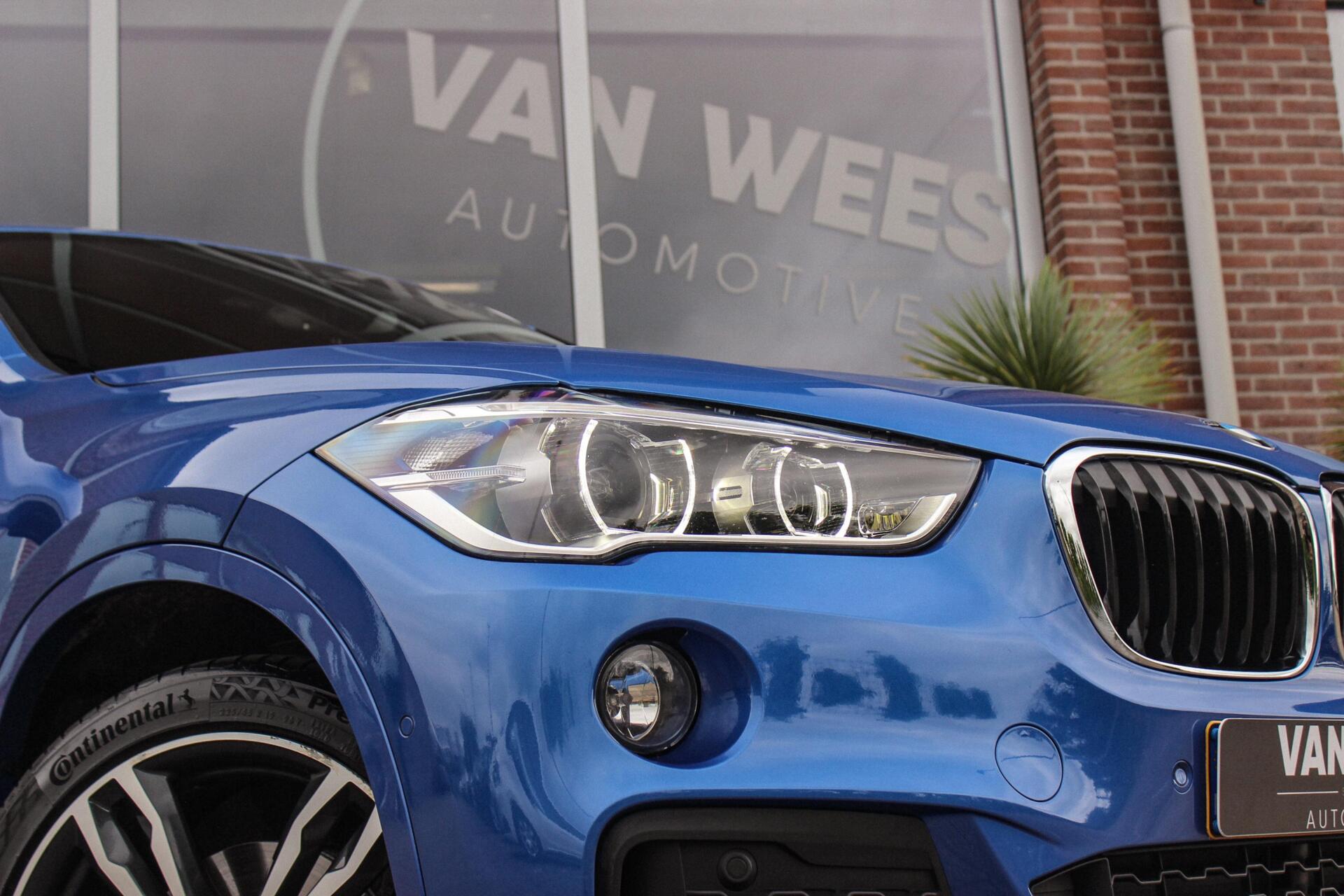 Foto van BMW X1 Xdrive18d