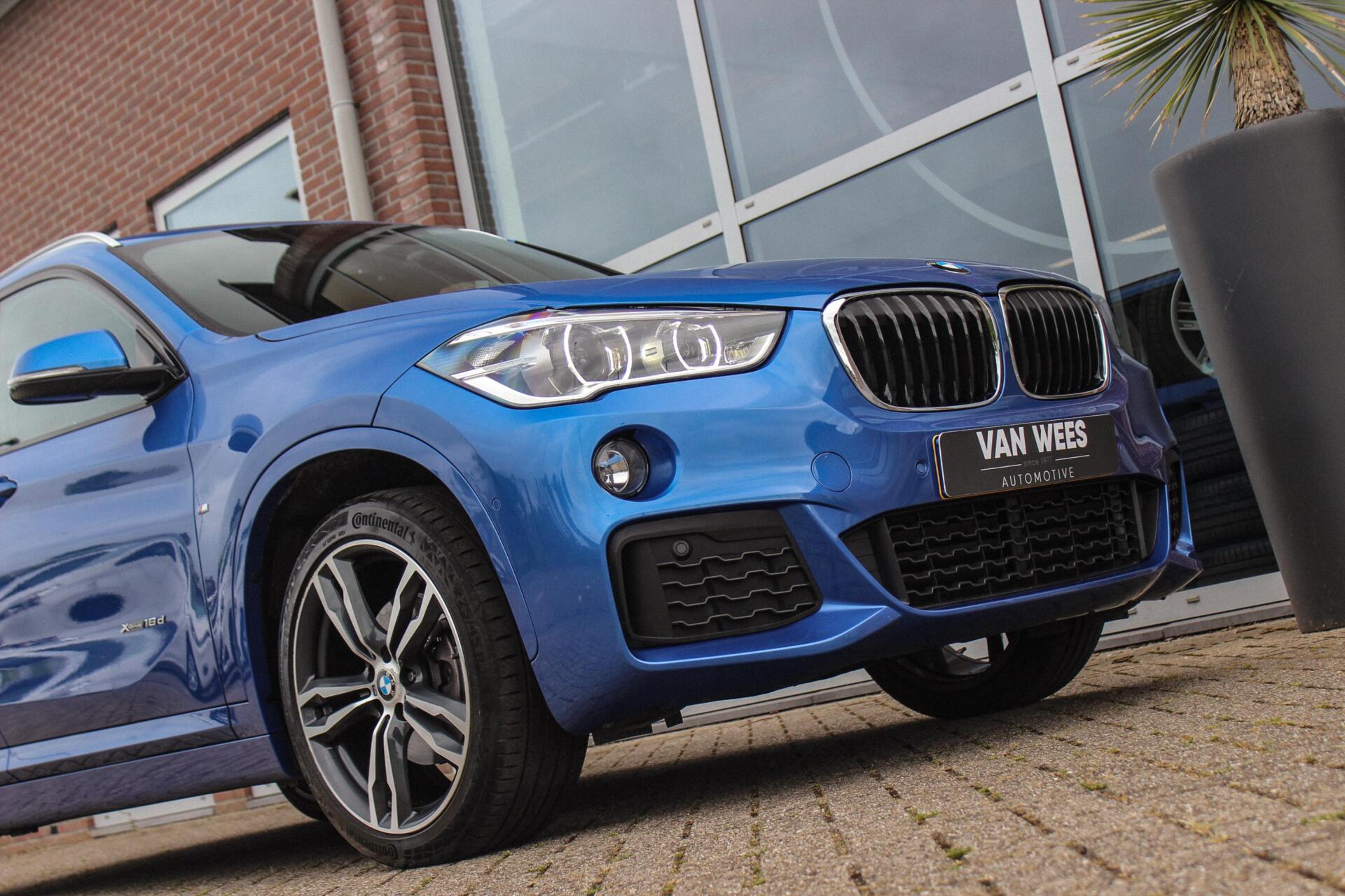 Foto van BMW X1 Xdrive18d