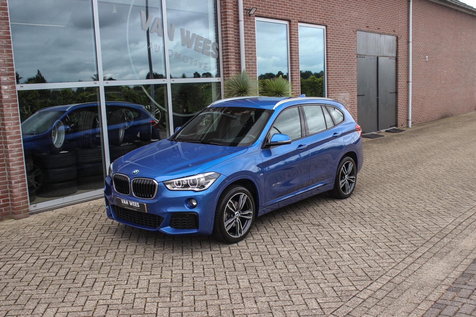 Foto van BMW X1 Xdrive18d