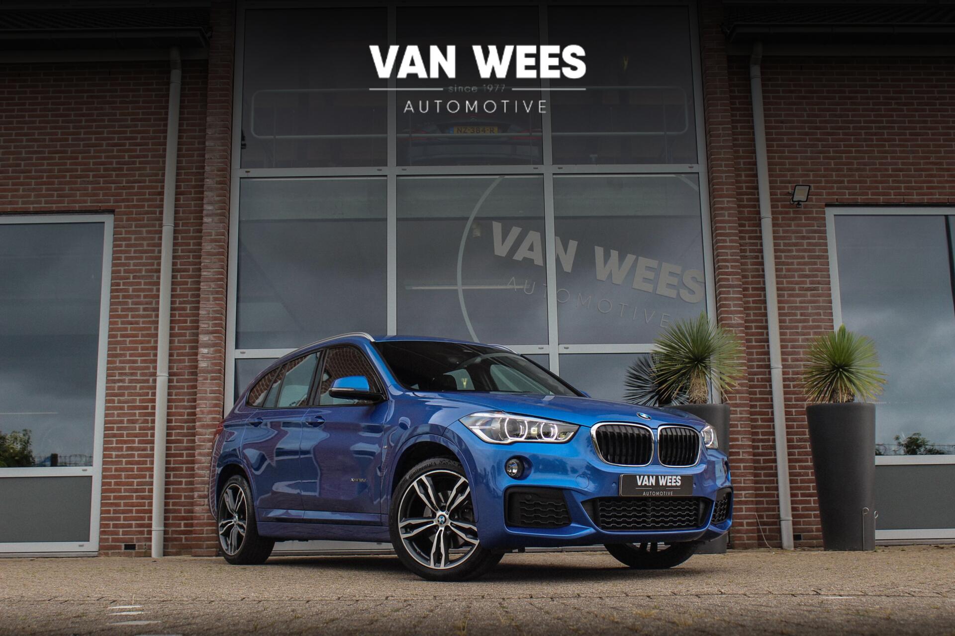 BMW X1 Xdrive18d xDrive18d High Executive M Sport | Keyless entry | Camera | Head-up | Navigatie | Stoelverwarming | Alcantara | Park Assistant | LED | Trekhaak | 19 inch | Bluetooth | PDC 2017 - voorkant
