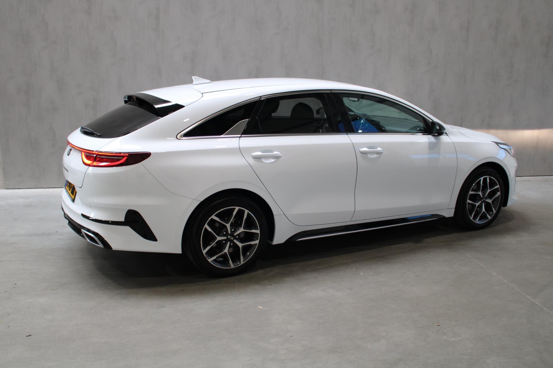 Foto van Kia Proceed