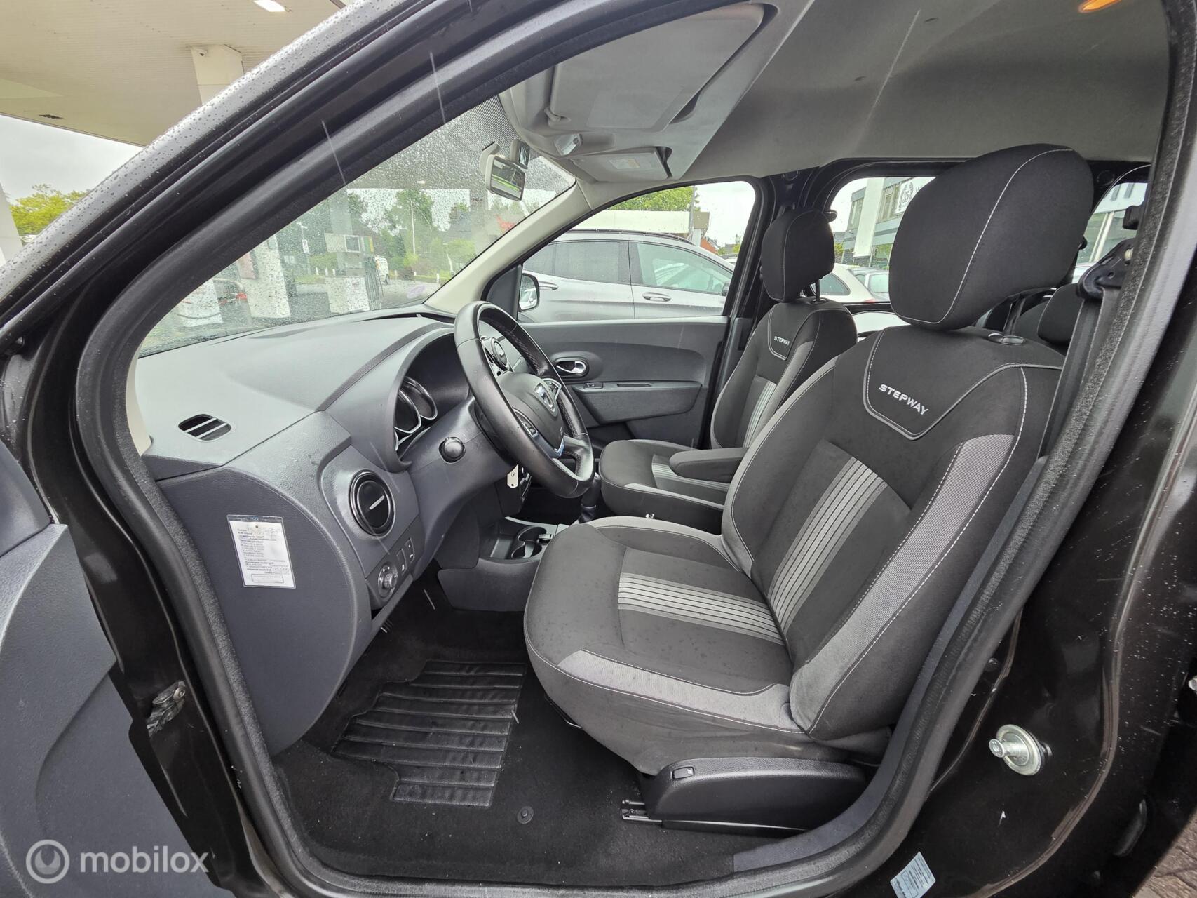 Foto van Dacia Dokker