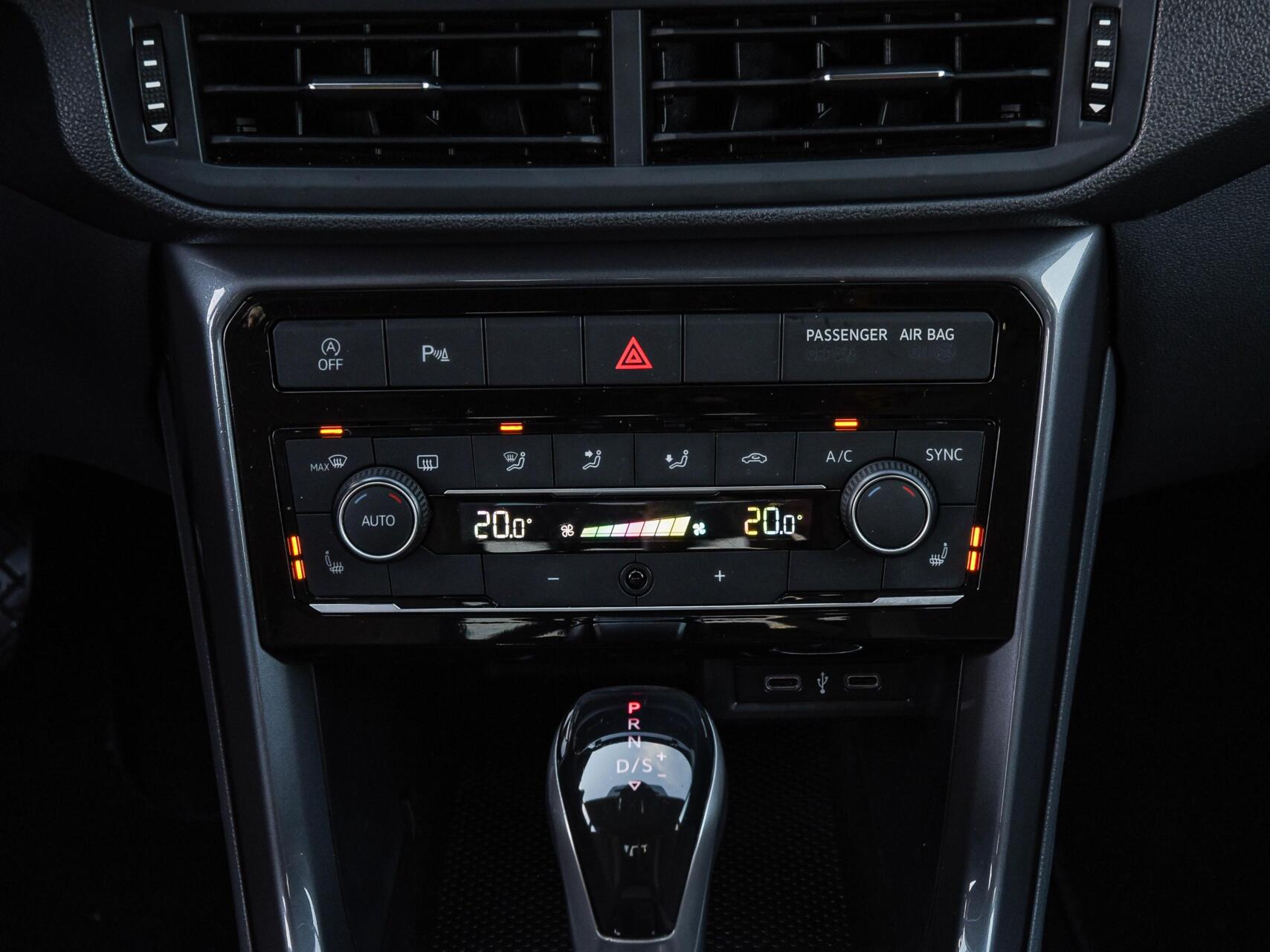 Foto van Volkswagen T-cross