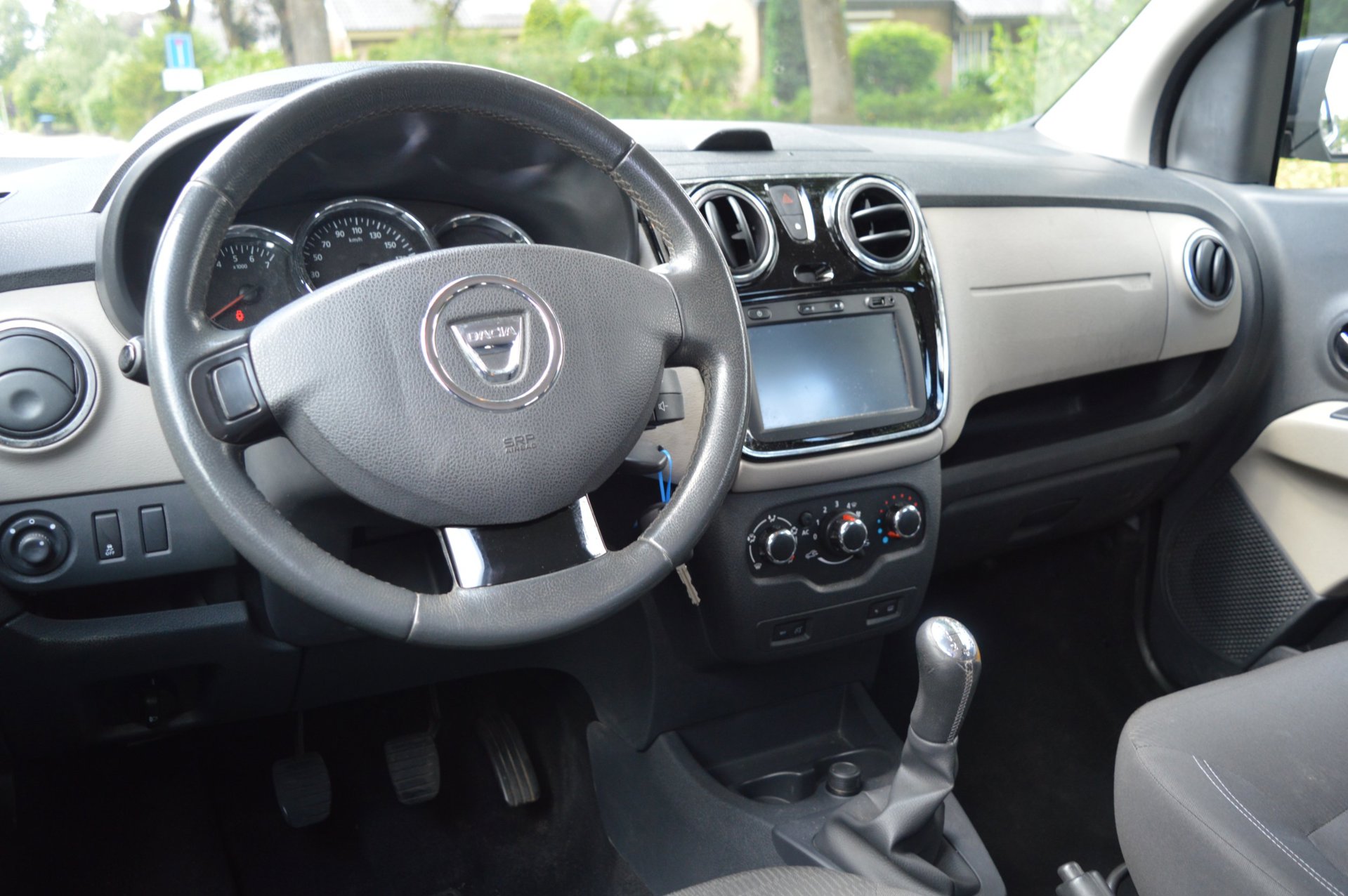 Foto van Dacia Lodgy
