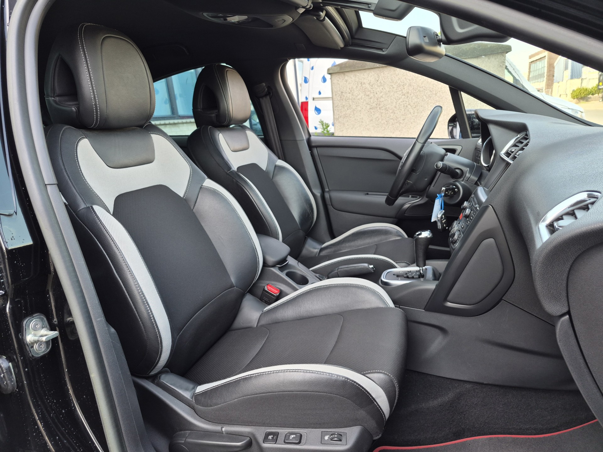 Foto van Citroen Ds4